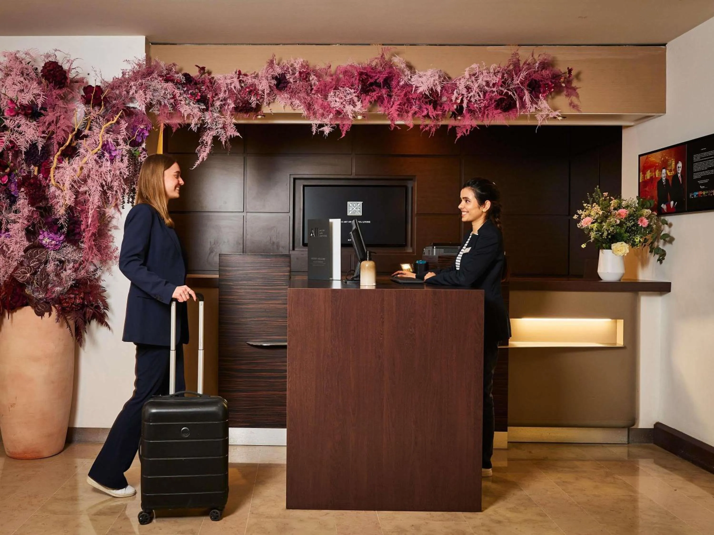 Property building in Novotel Paris La Defense Esplanade