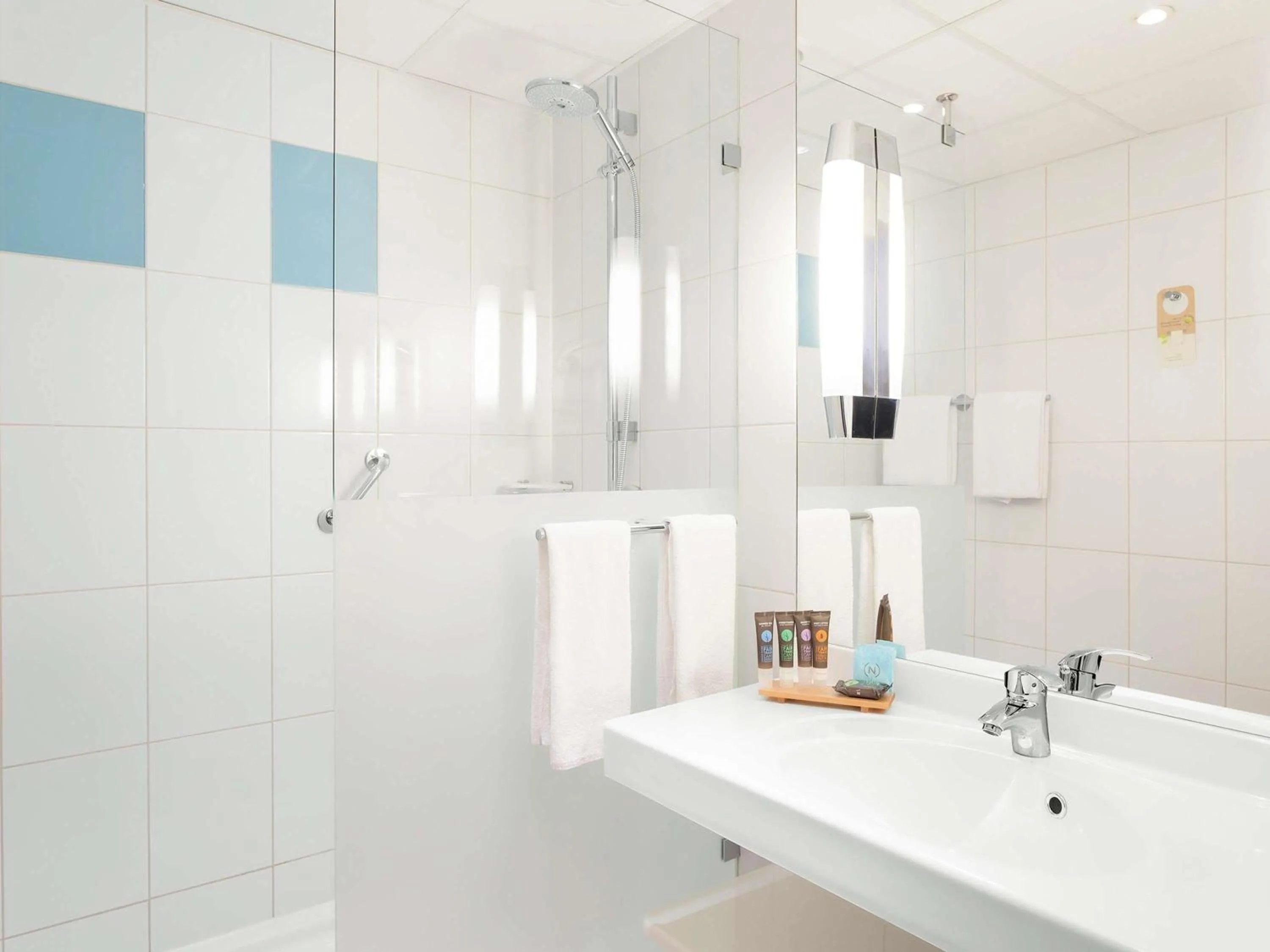 Bedroom in Novotel Paris La Defense Esplanade