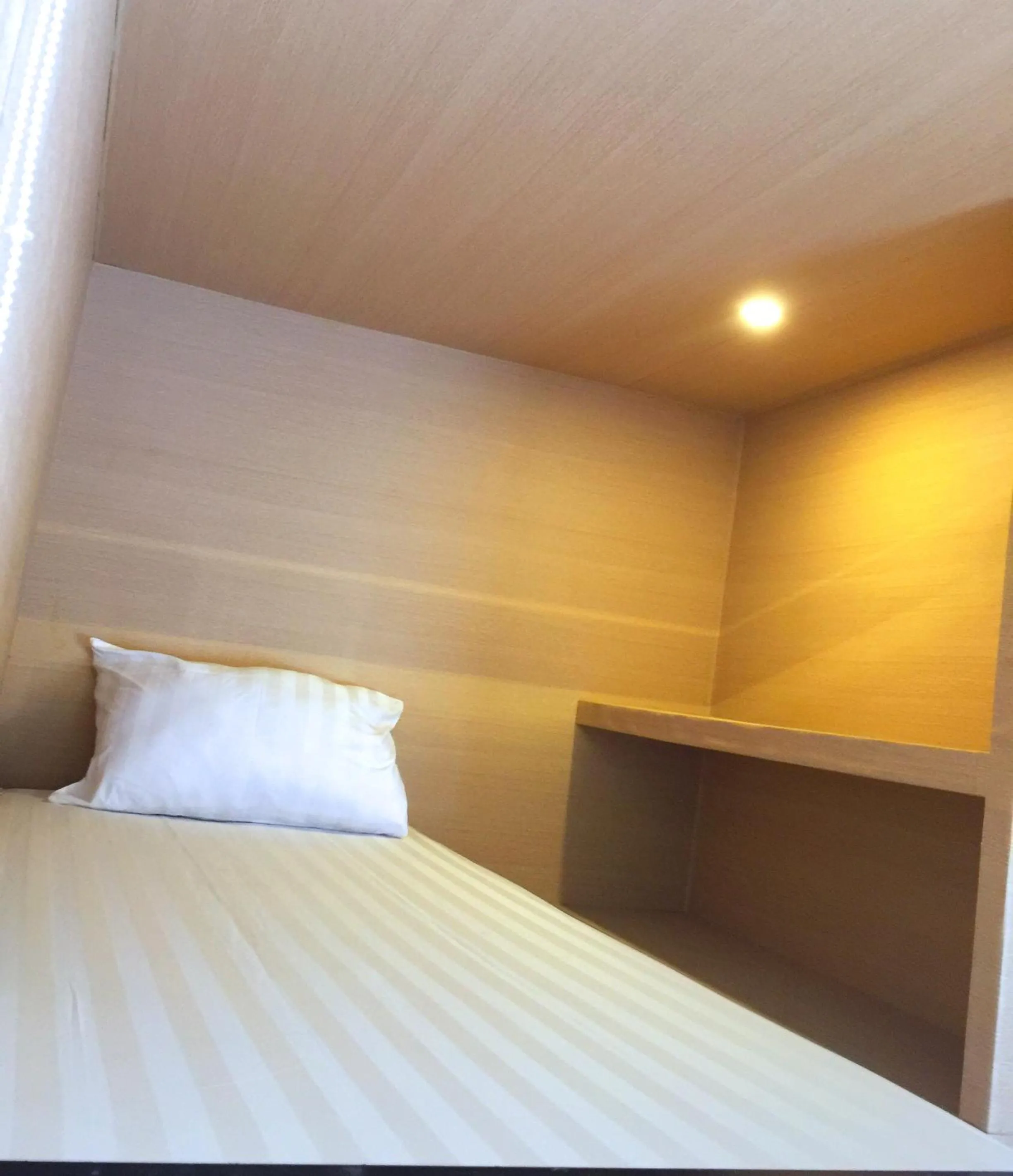 Bed in XOXO Kuta Legian Hostel