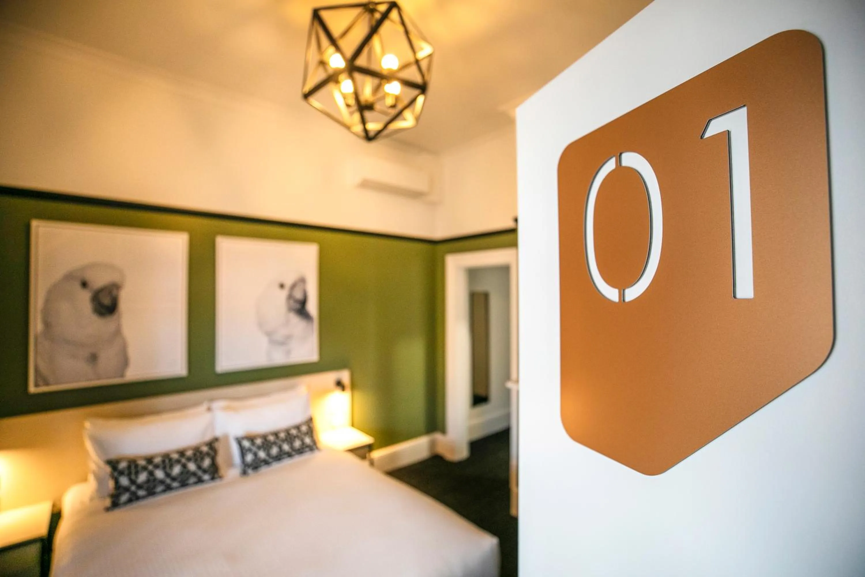 Bed in Nightcap at Exeter Hotel