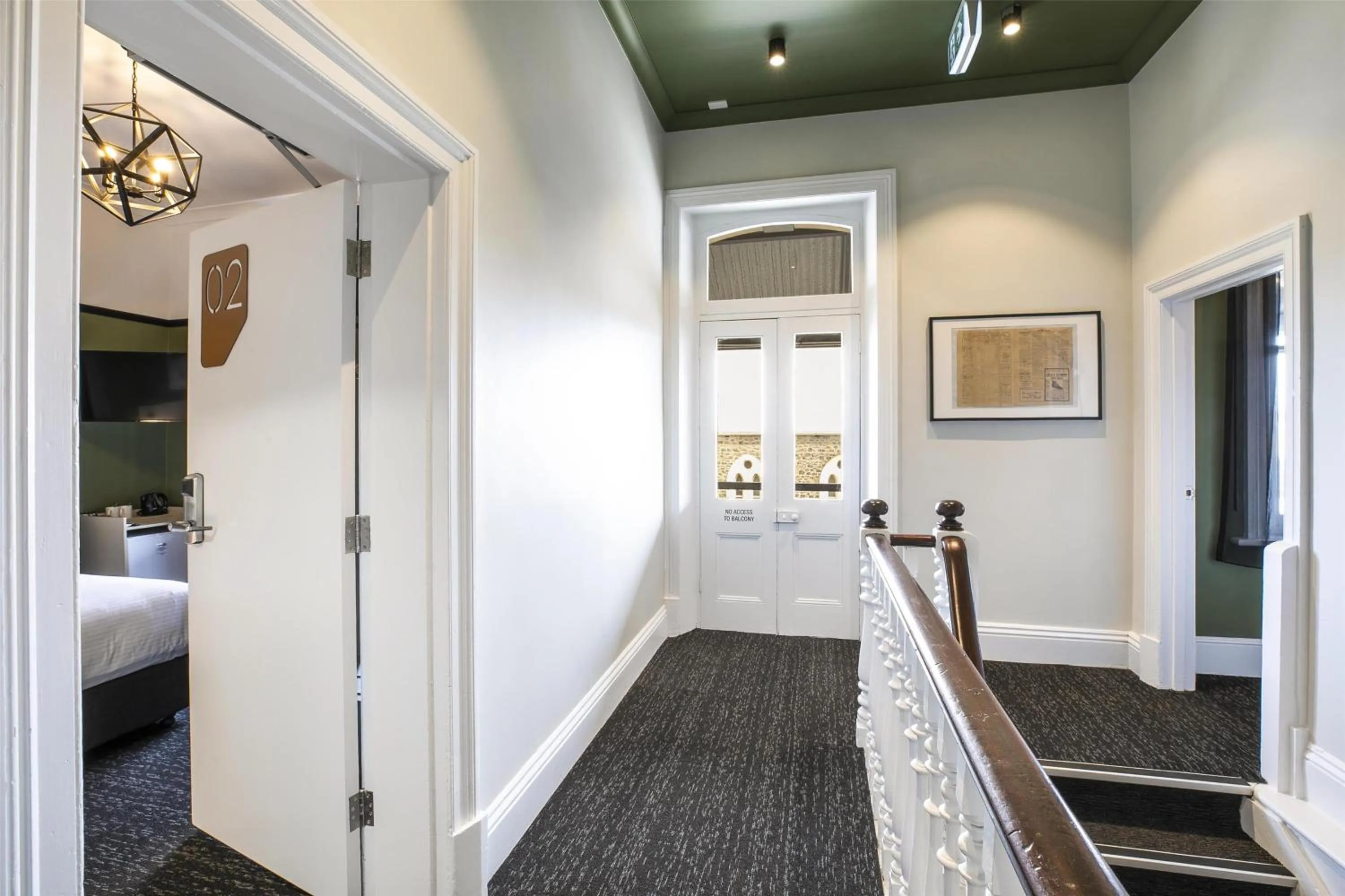 Lobby or reception, Bed in Nightcap at Exeter Hotel