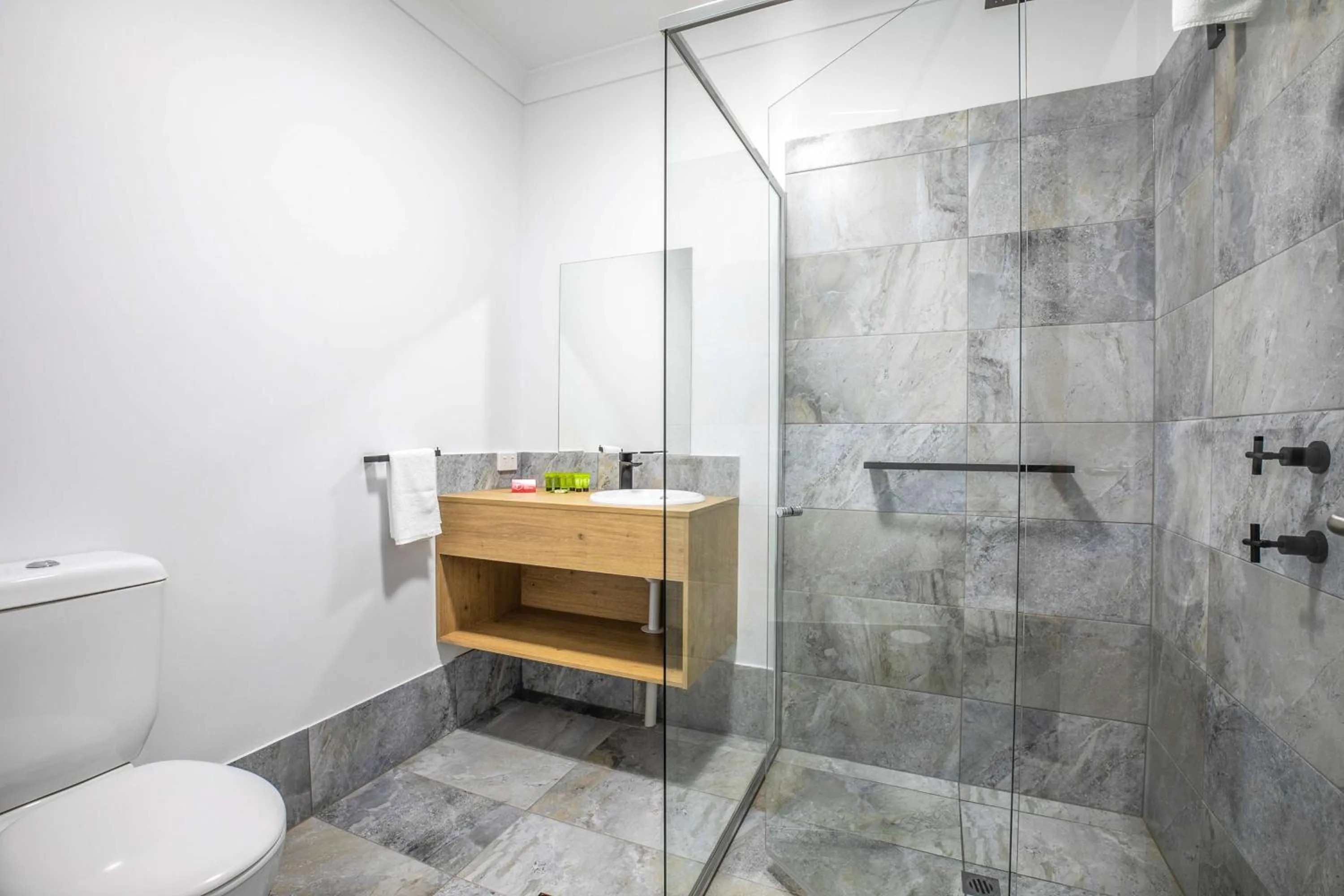 Bathroom in Nightcap at Exeter Hotel