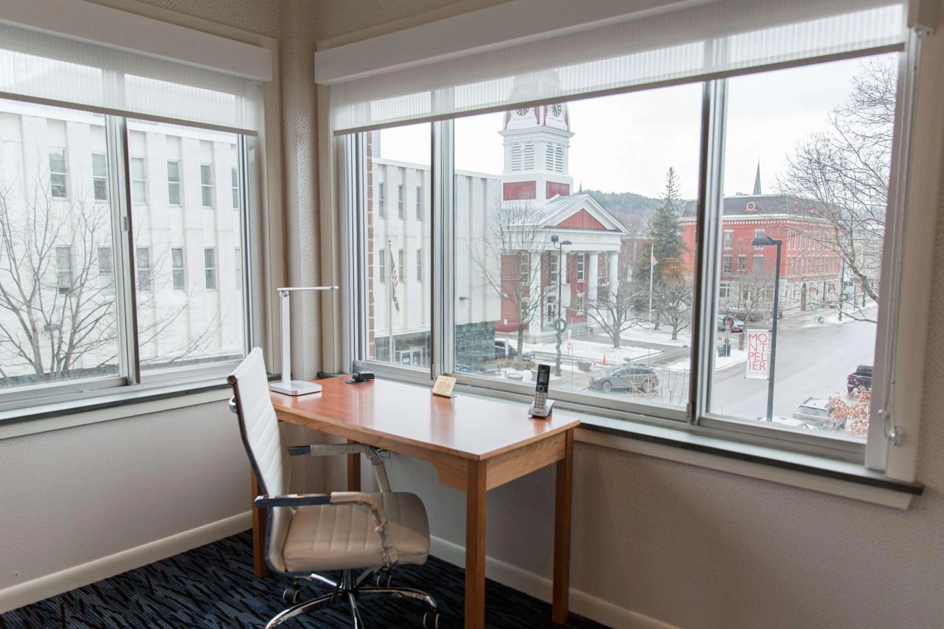 Bedroom in Capitol Plaza Hotel Montpelier Tapestry Collection by Hilton