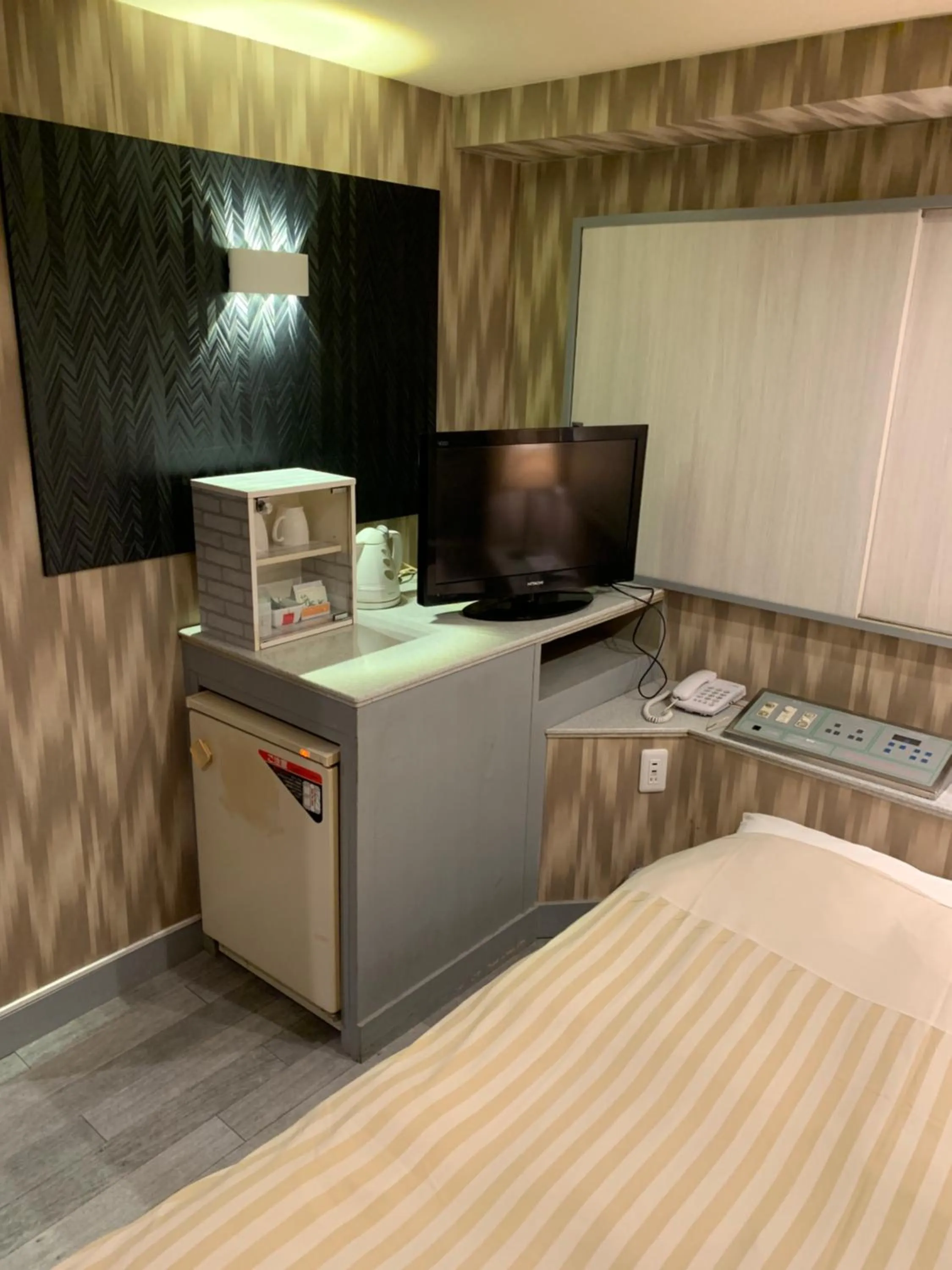 Bed in City Hotel Southern Cross