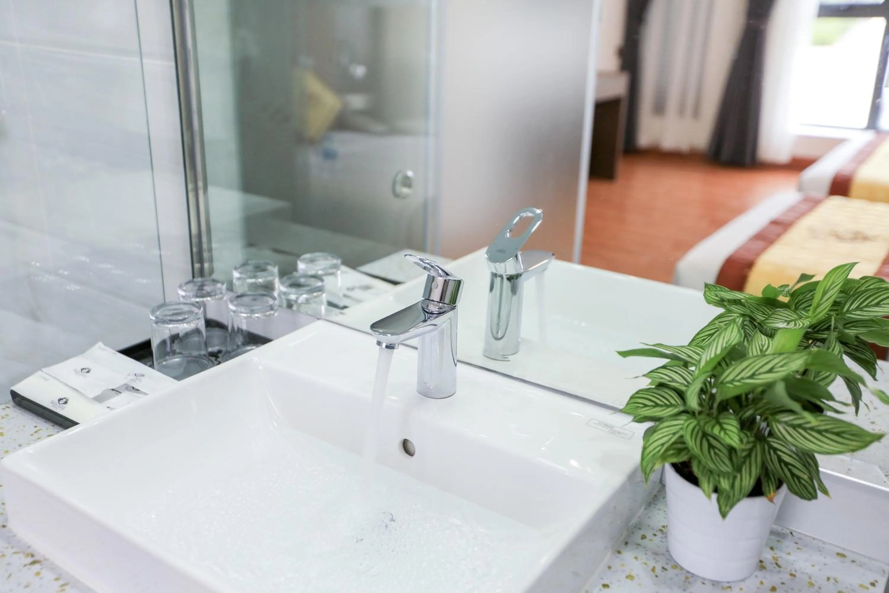 Bathroom in Prague Saigon Airport Hotel