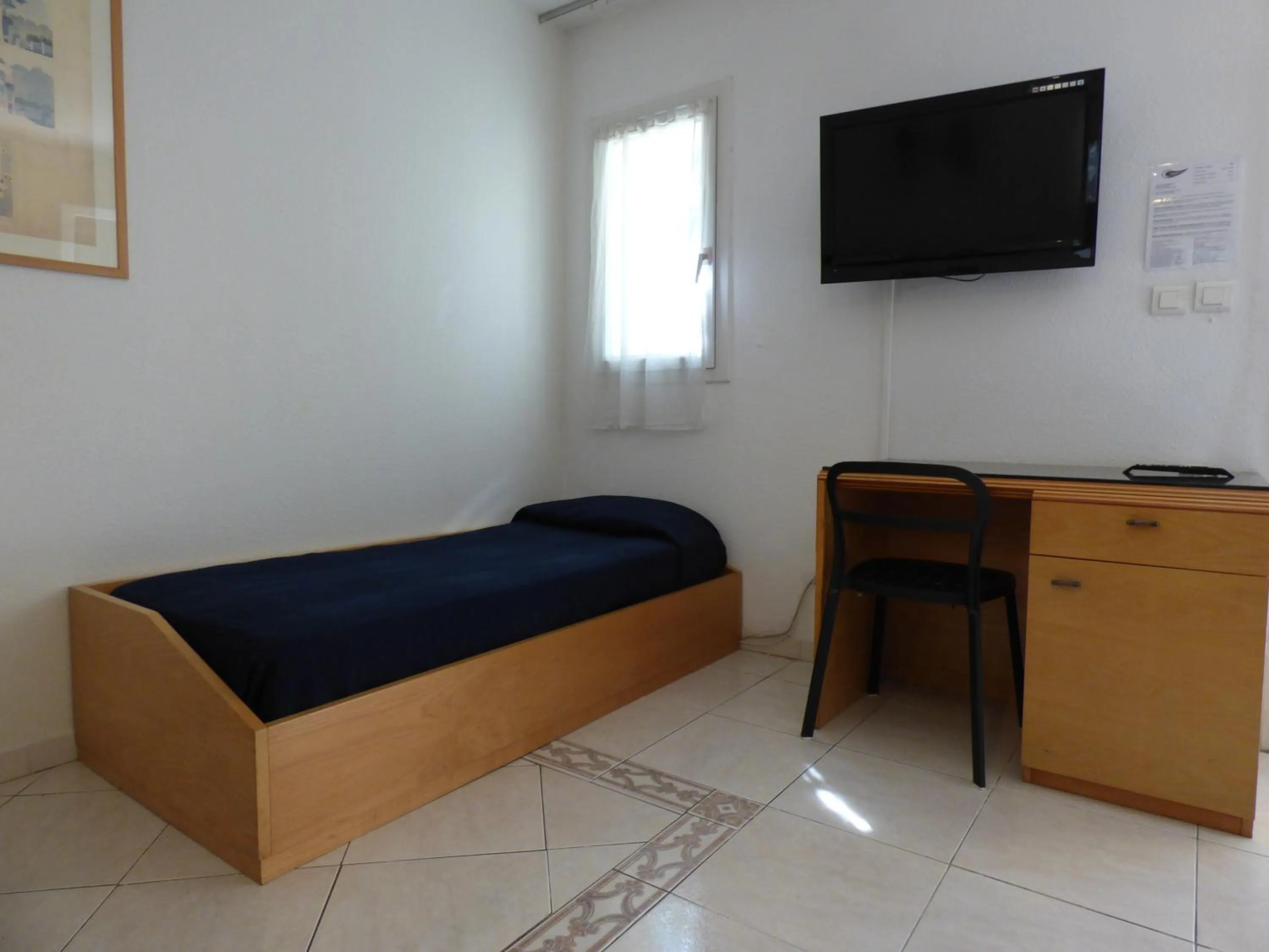 Bed in Appart'Hotel Festival Sud Suites - Avignon TGV