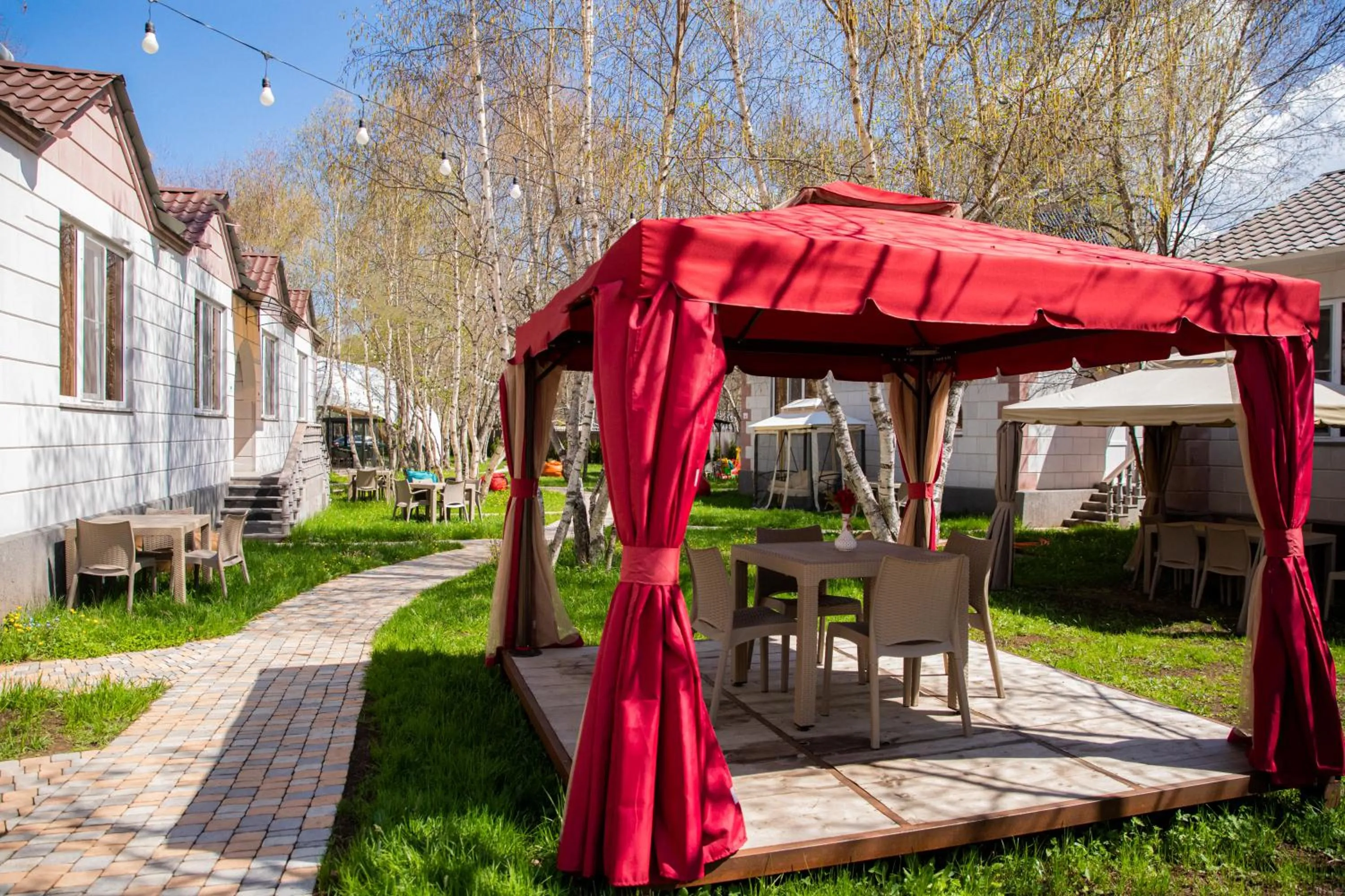 Garden in Garden Inn Resort Sevan