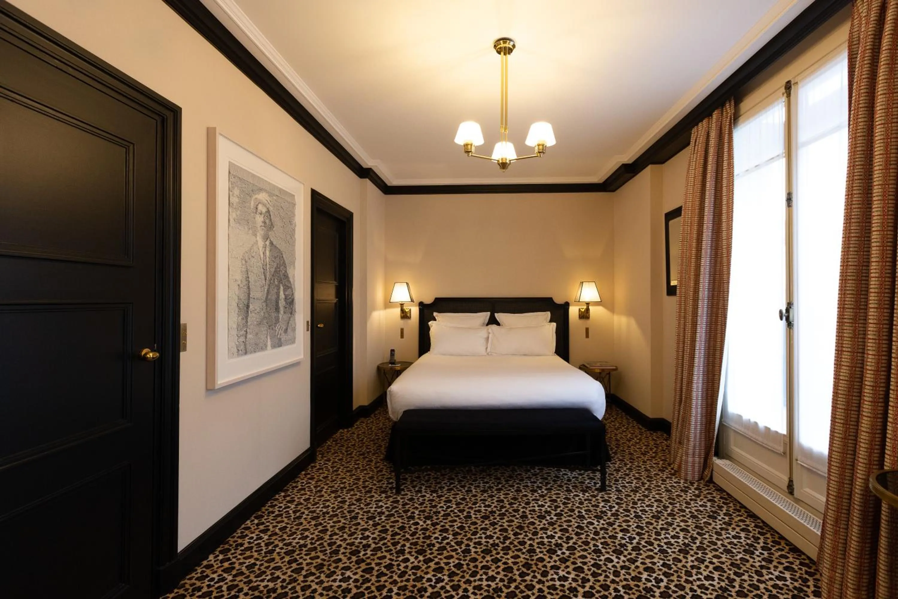 Bedroom, Bed in Hotel West-End