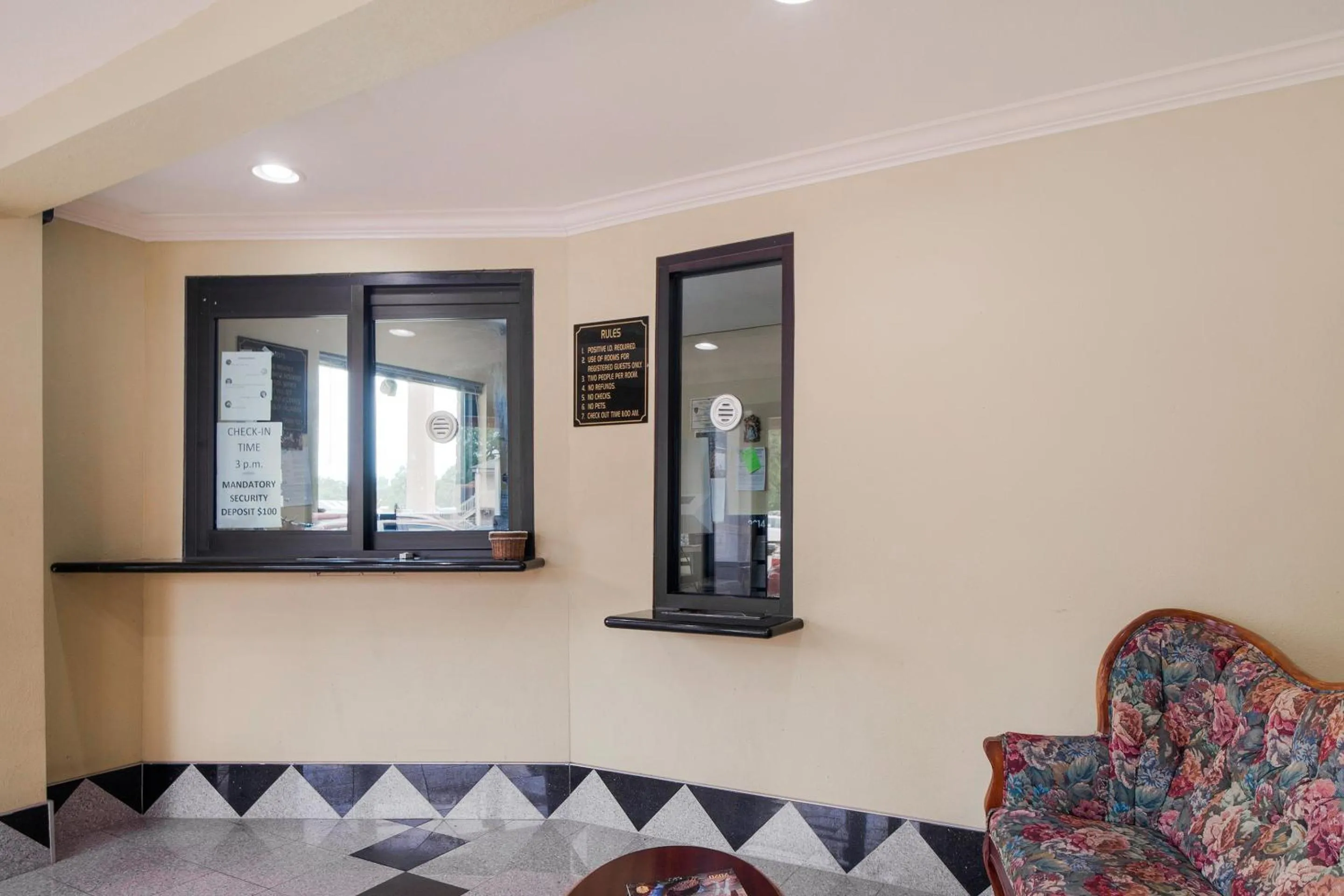 Lobby or reception in OYO Hotel Houston I-69 & I-610