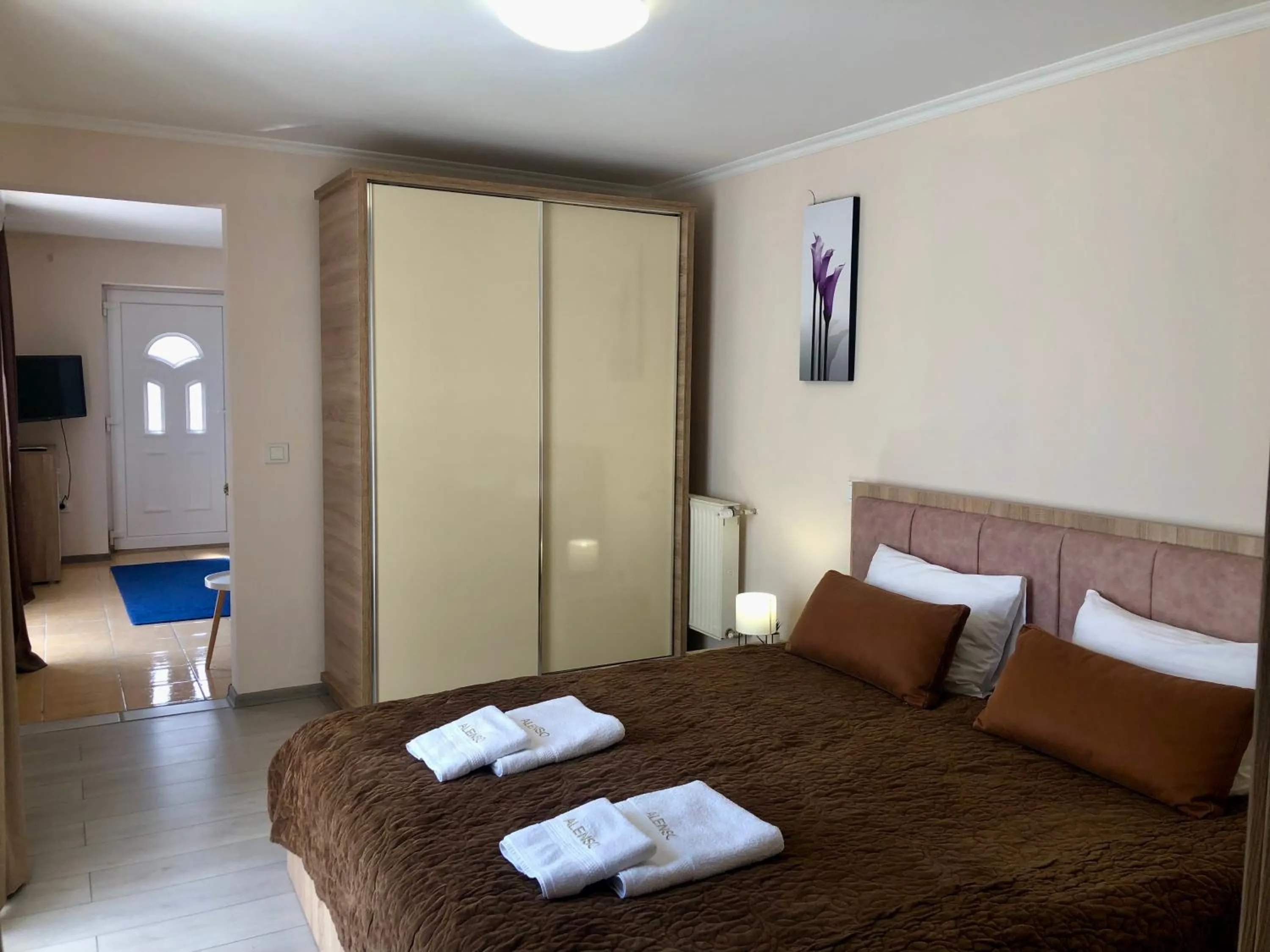 Bedroom, Bed in Alenso Guesthouse