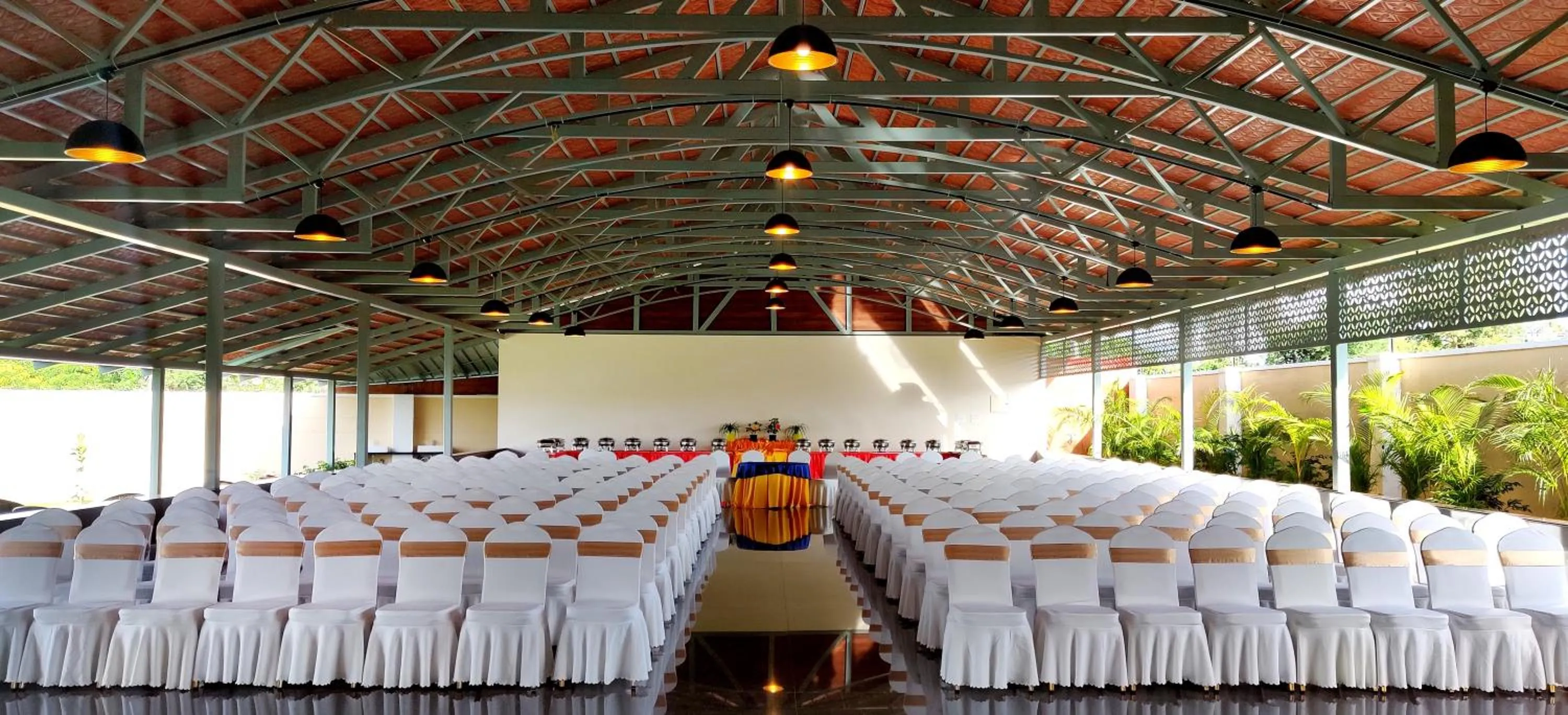 Banquet/Function facilities in Hotel RK Gardenia