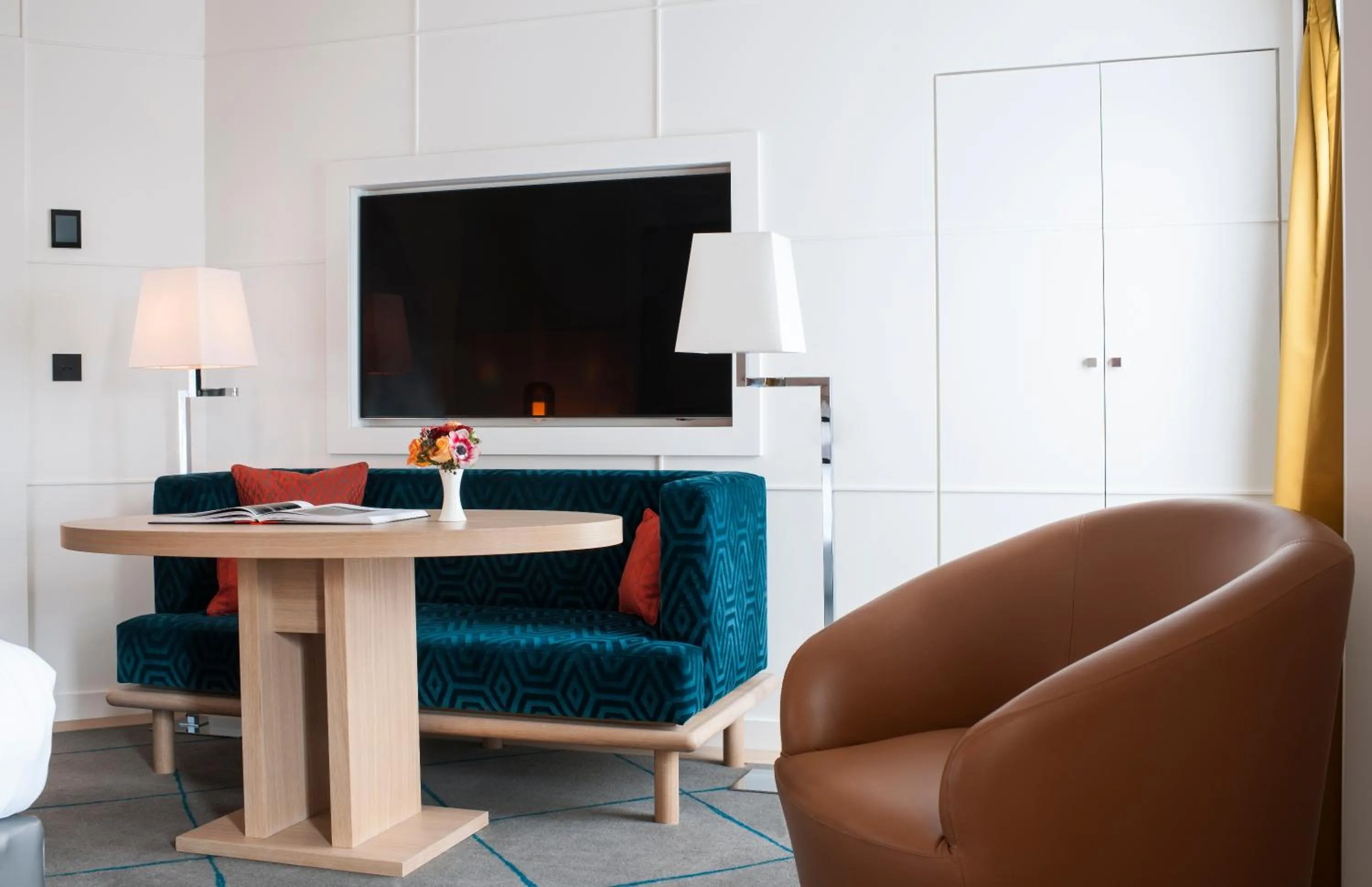 Seating area in Hotel Opéra Richepanse