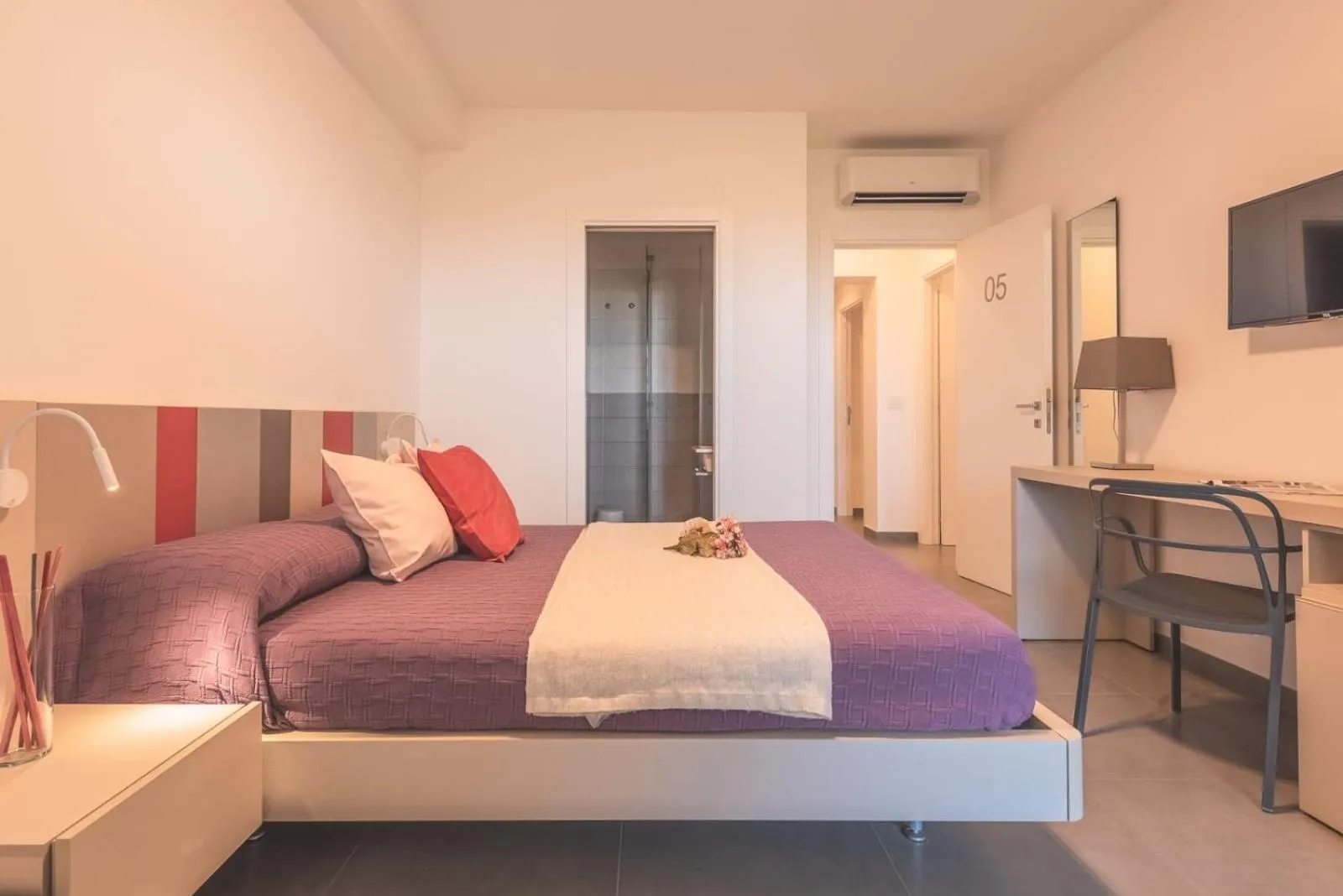 Bed in Casole Living B&B