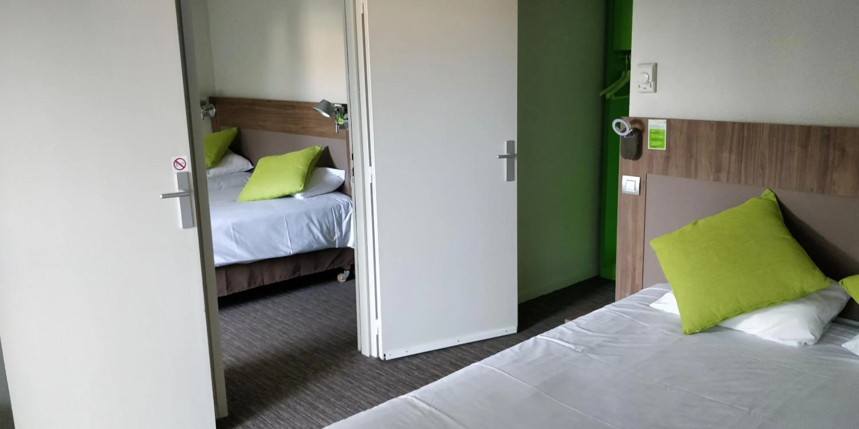 Bed in Campanile Narbonne A9/A61