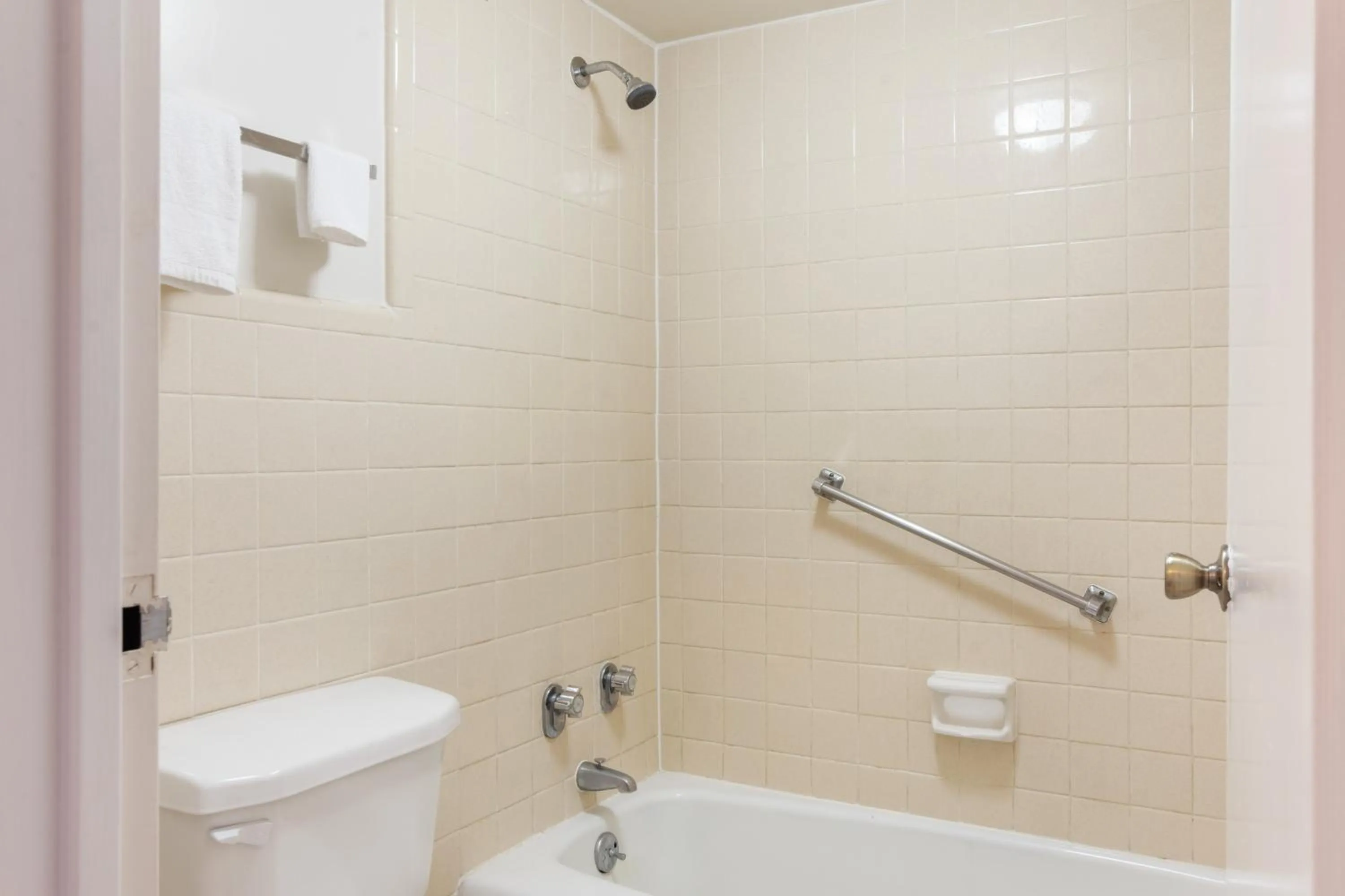 Bathroom in Traveler's Place Inn & Suites