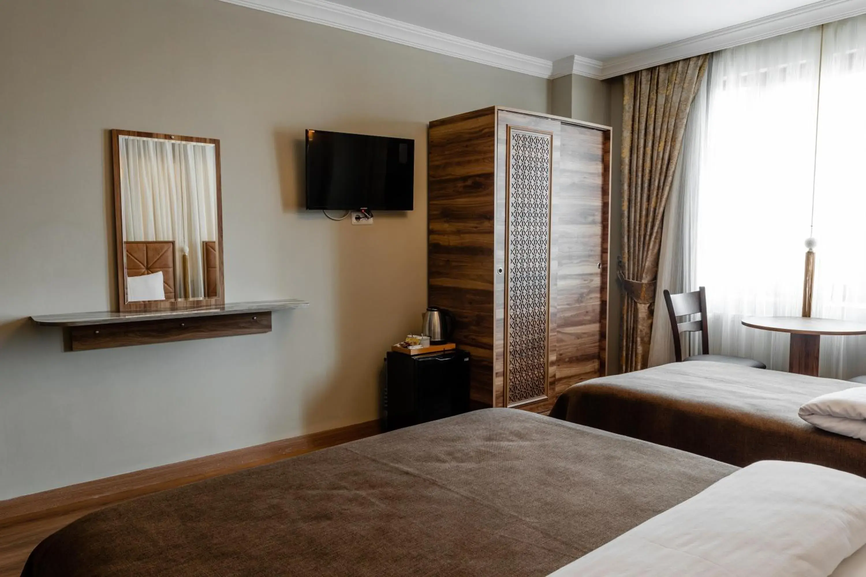 Deluxe Triple Room in madame roza Deluxe Triple Room in madame roza