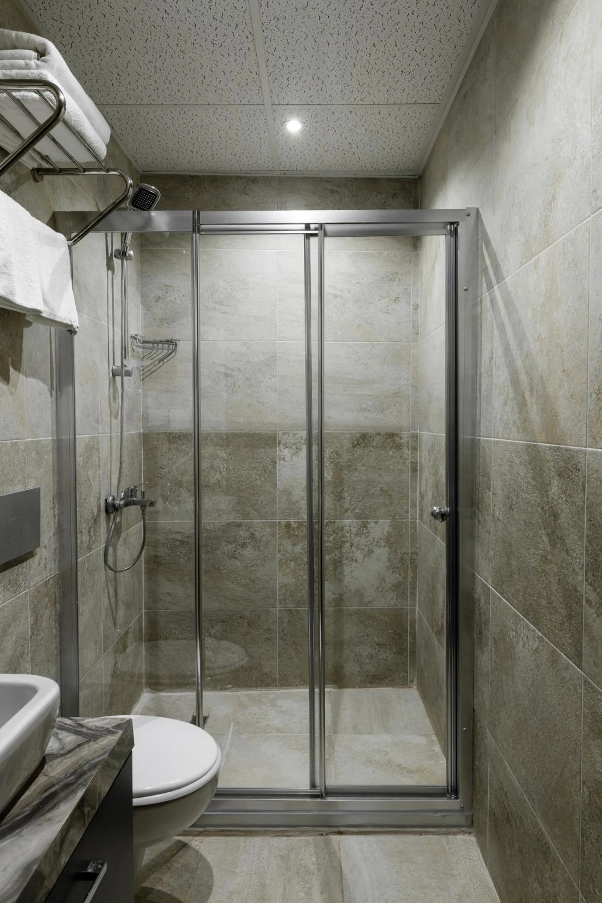 Bathroom in madame roza