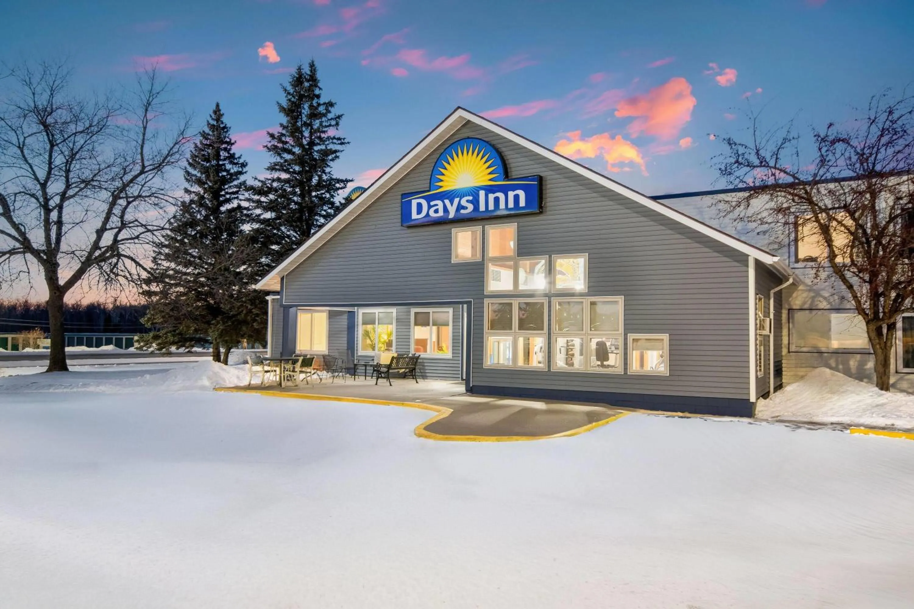 Property building in Days Inn by Wyndham International Falls