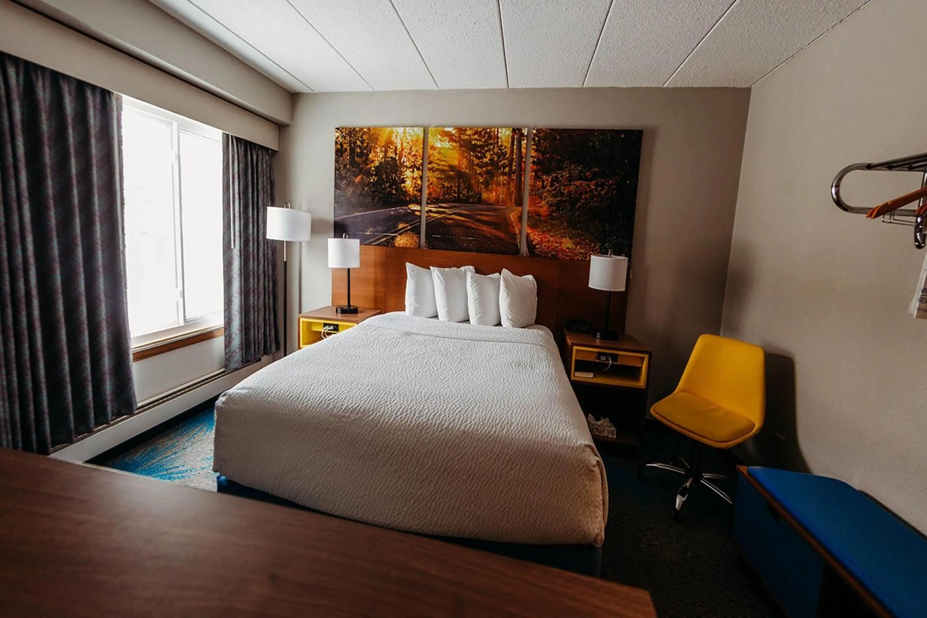 Photo of the whole room, Bed in Days Inn by Wyndham International Falls