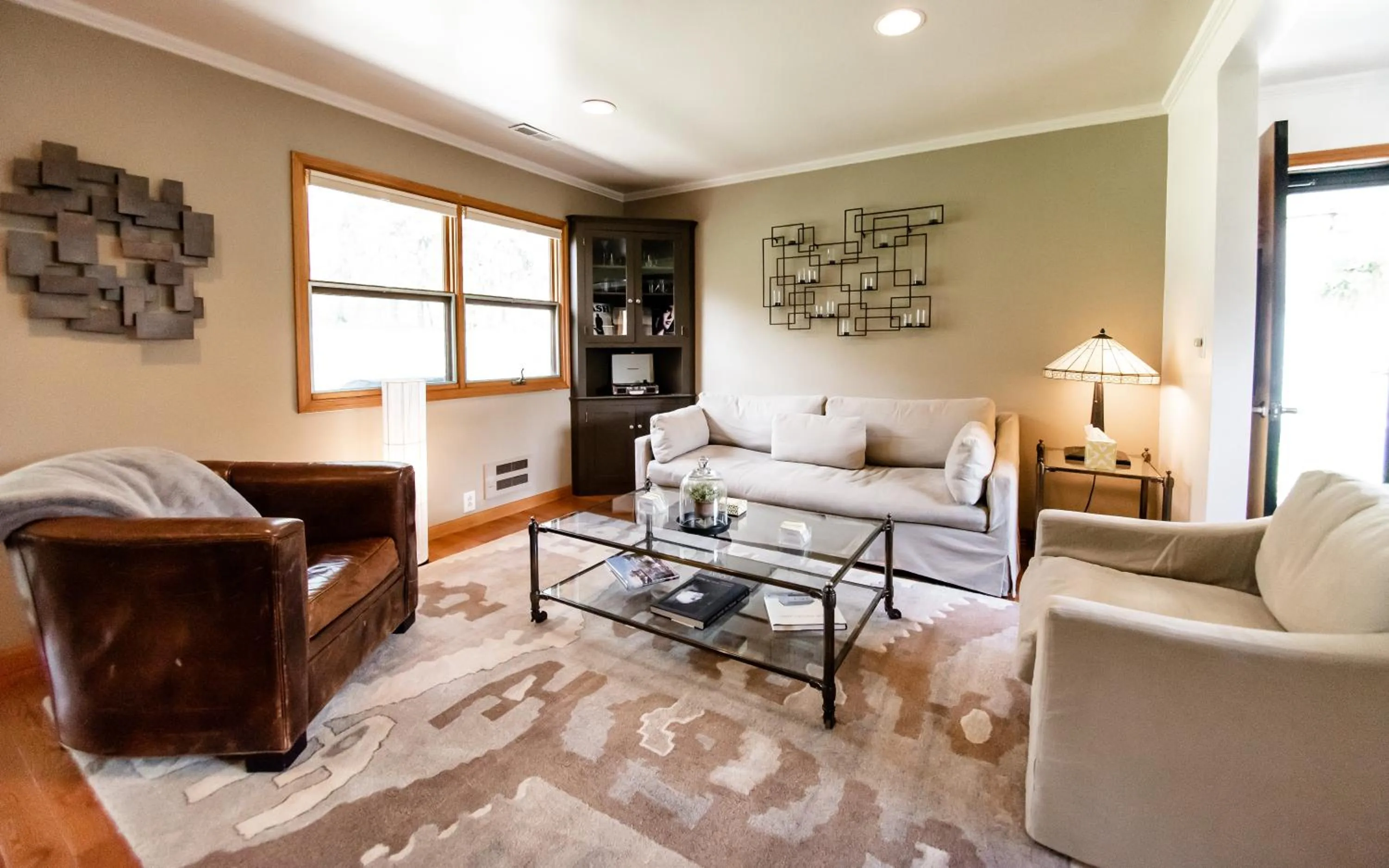 Two-Bedroom House in Small Batch Lodging