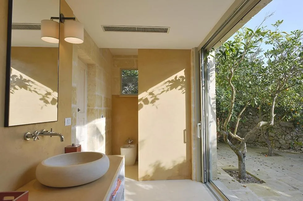 Bathroom in Masseria Trapana