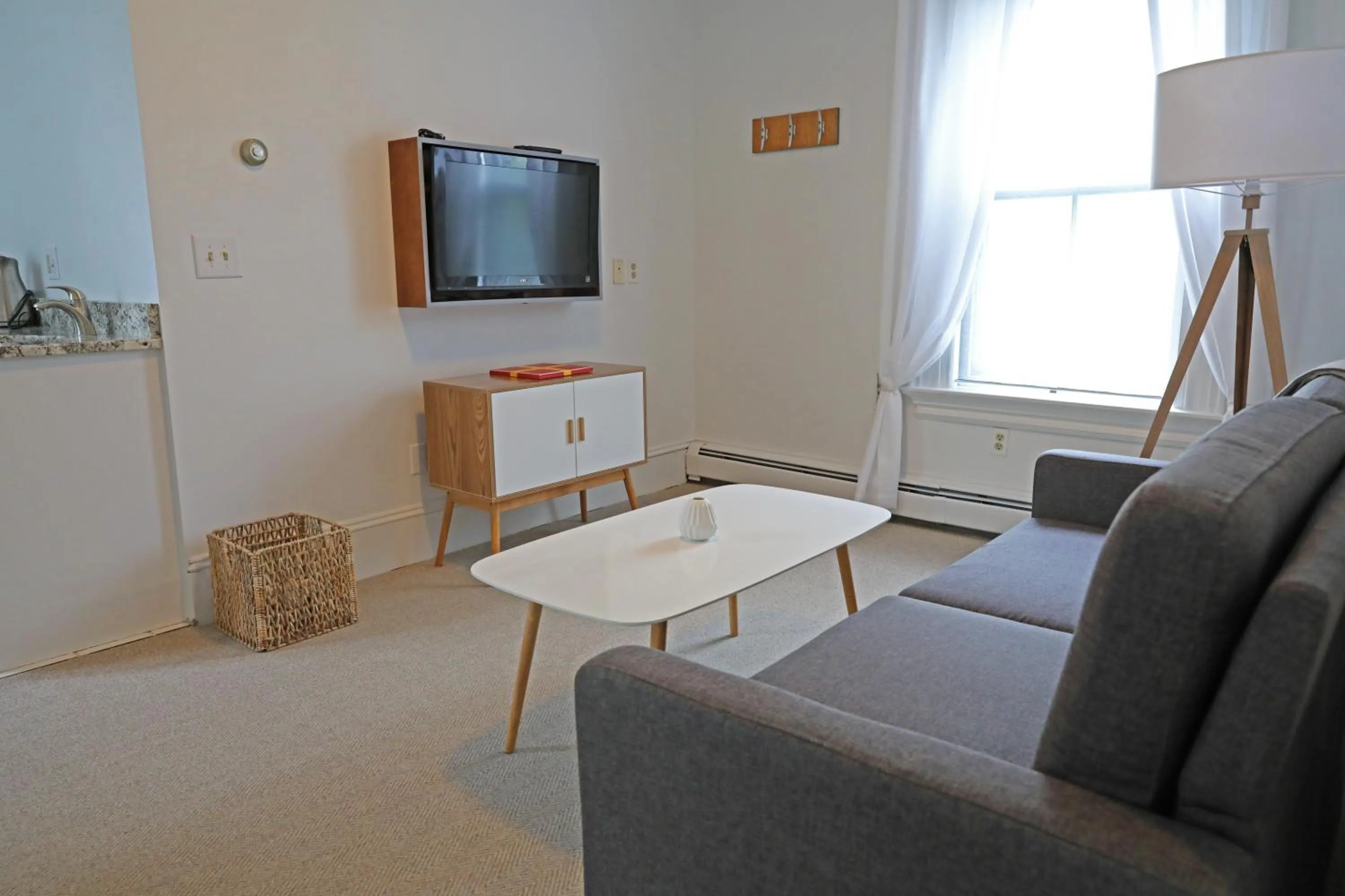 Living room in The Hotel Marblehead
