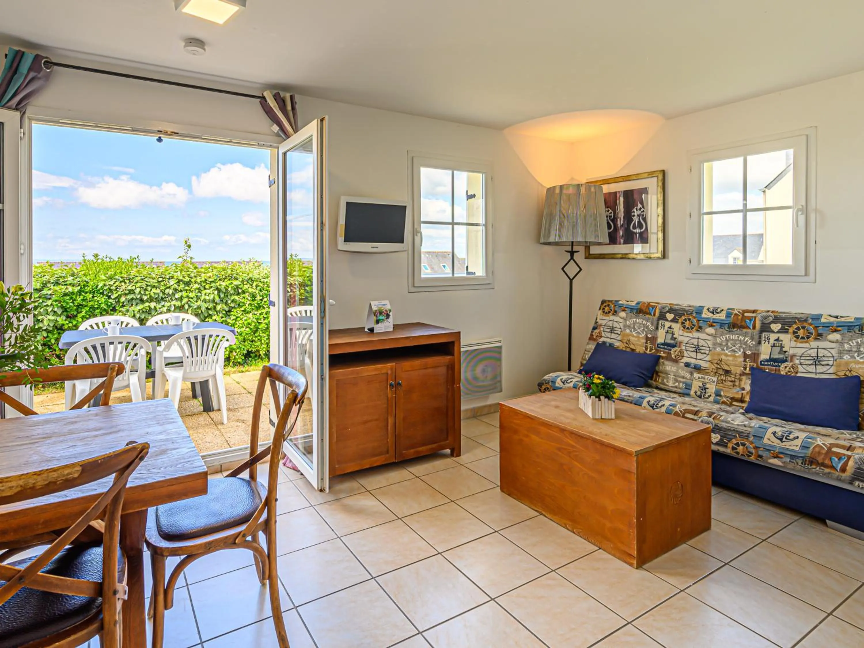 Living room in Vacancéole - Résidence Les Terrasses de Pentrez-Plage