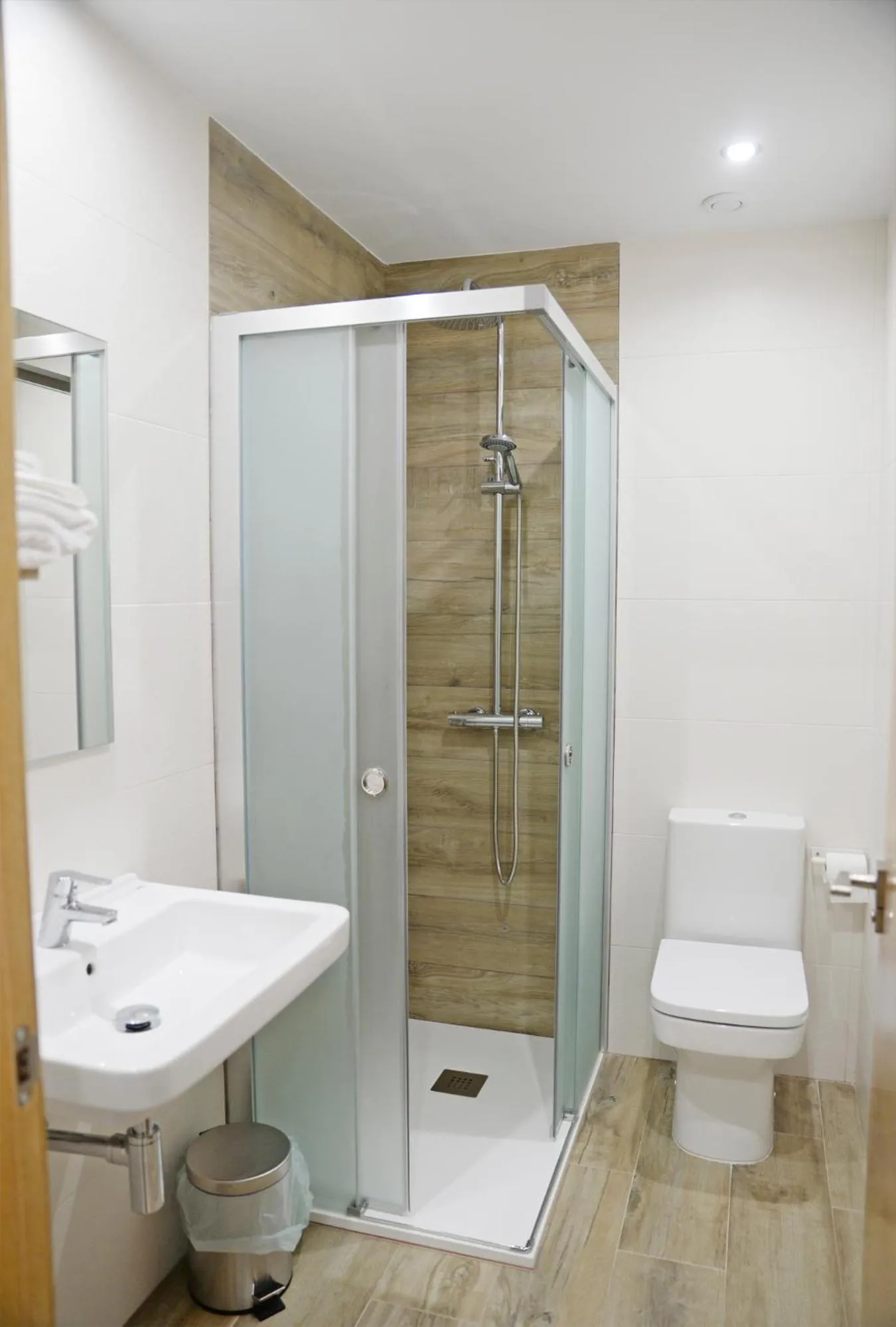 Shower in Hotel Rural Oasibeth