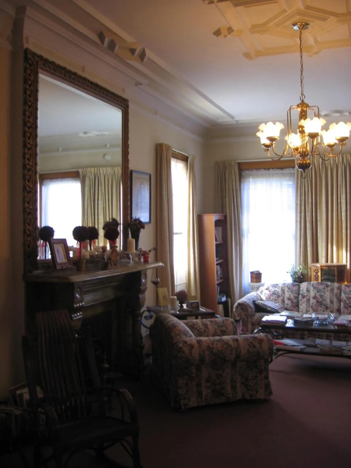 Olde Judge Mansion B&B