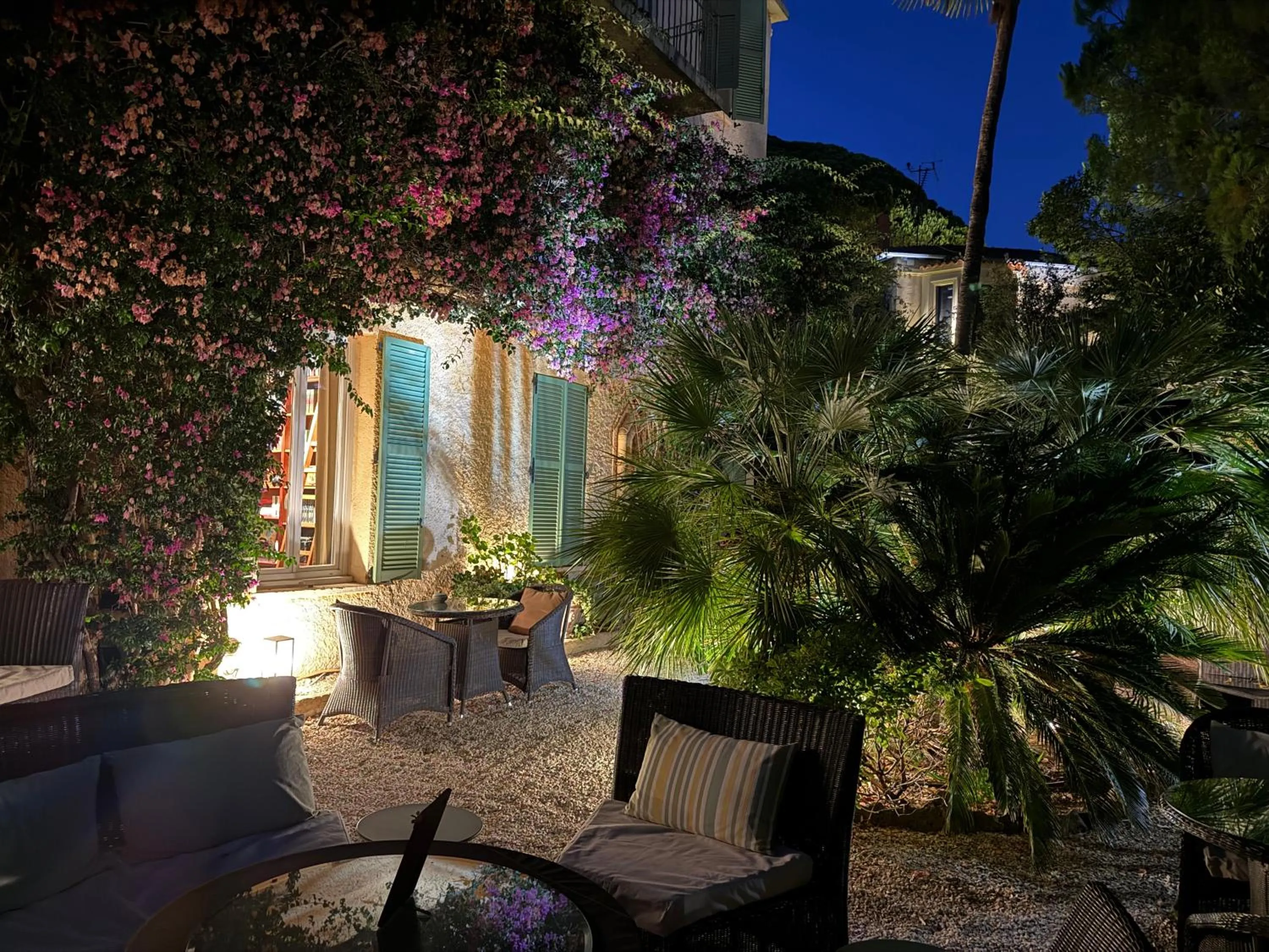 Garden in Ideal Sejour Cannes - Hôtel de Charme