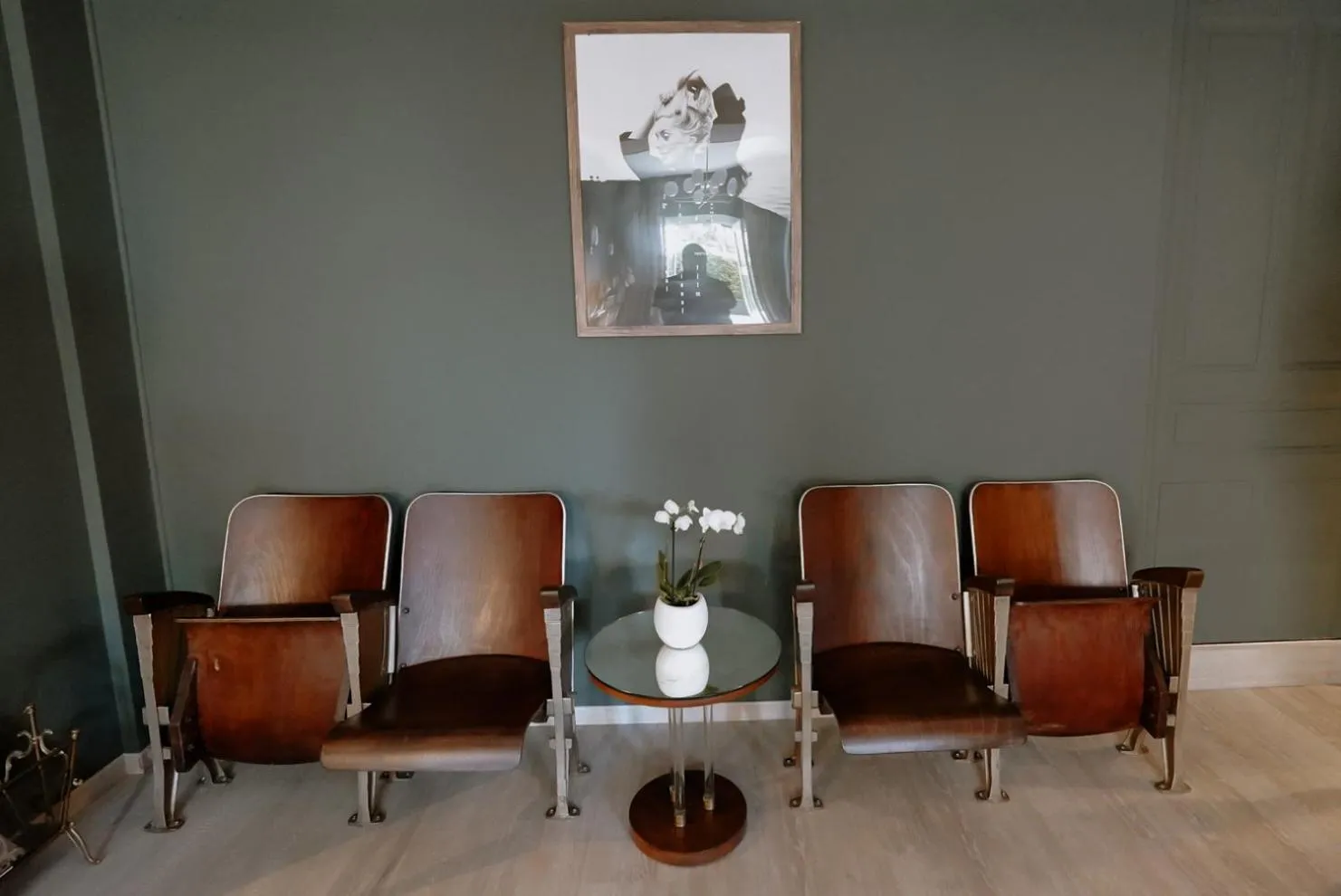 Living room in Ideal Sejour Cannes - Hôtel de Charme