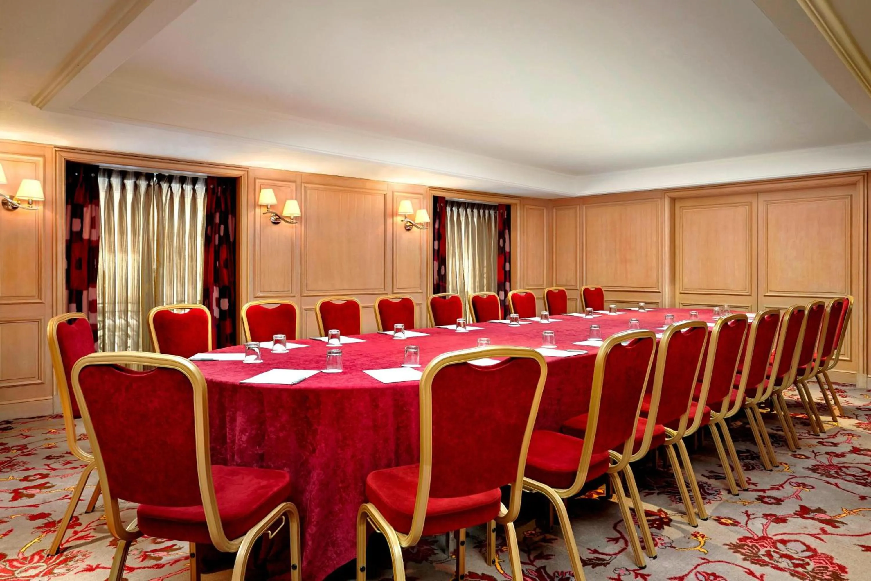 Meeting/conference room in The Westin Paris - Vendôme