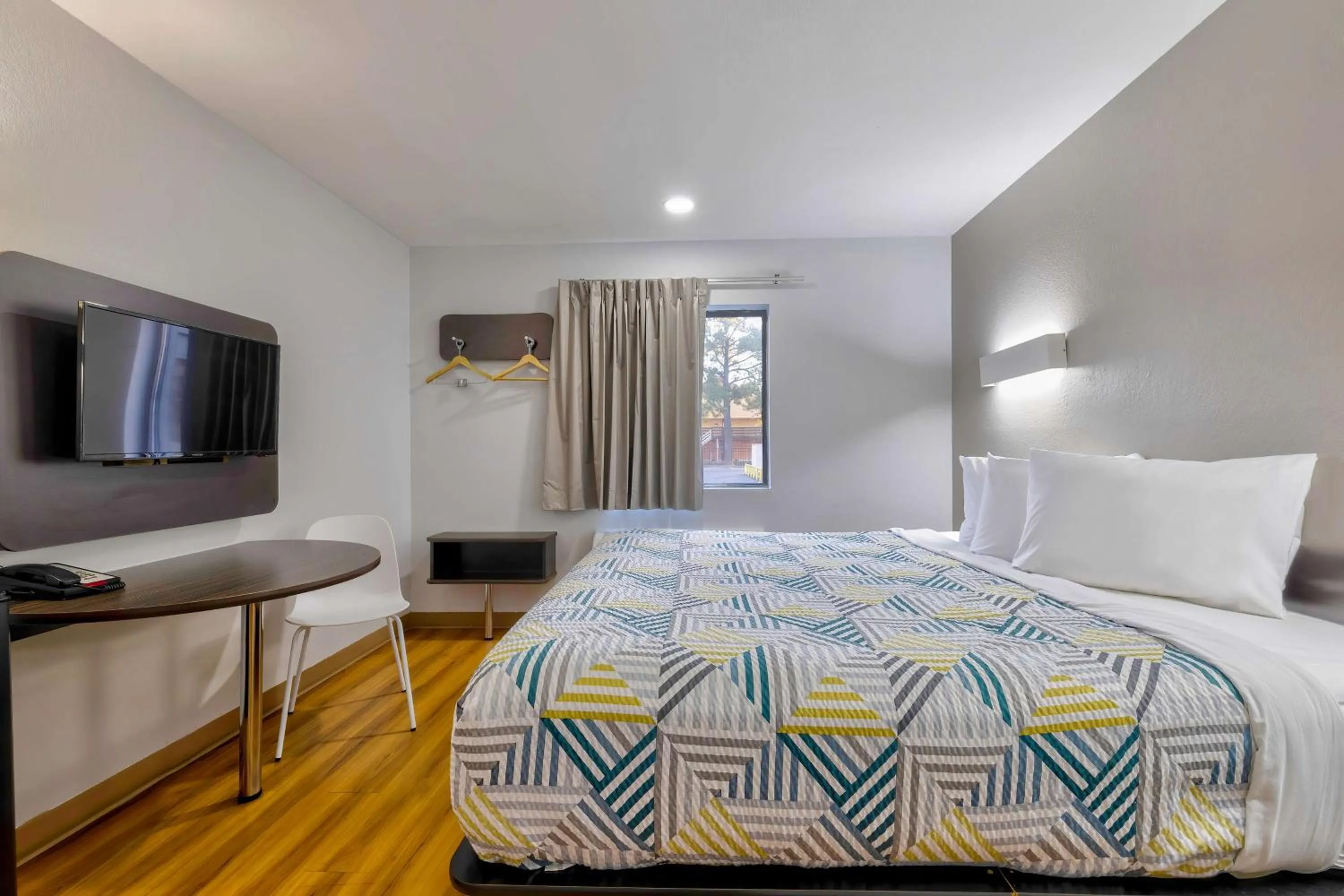 Bedroom, Bed in Motel 6 Little Rock AR South