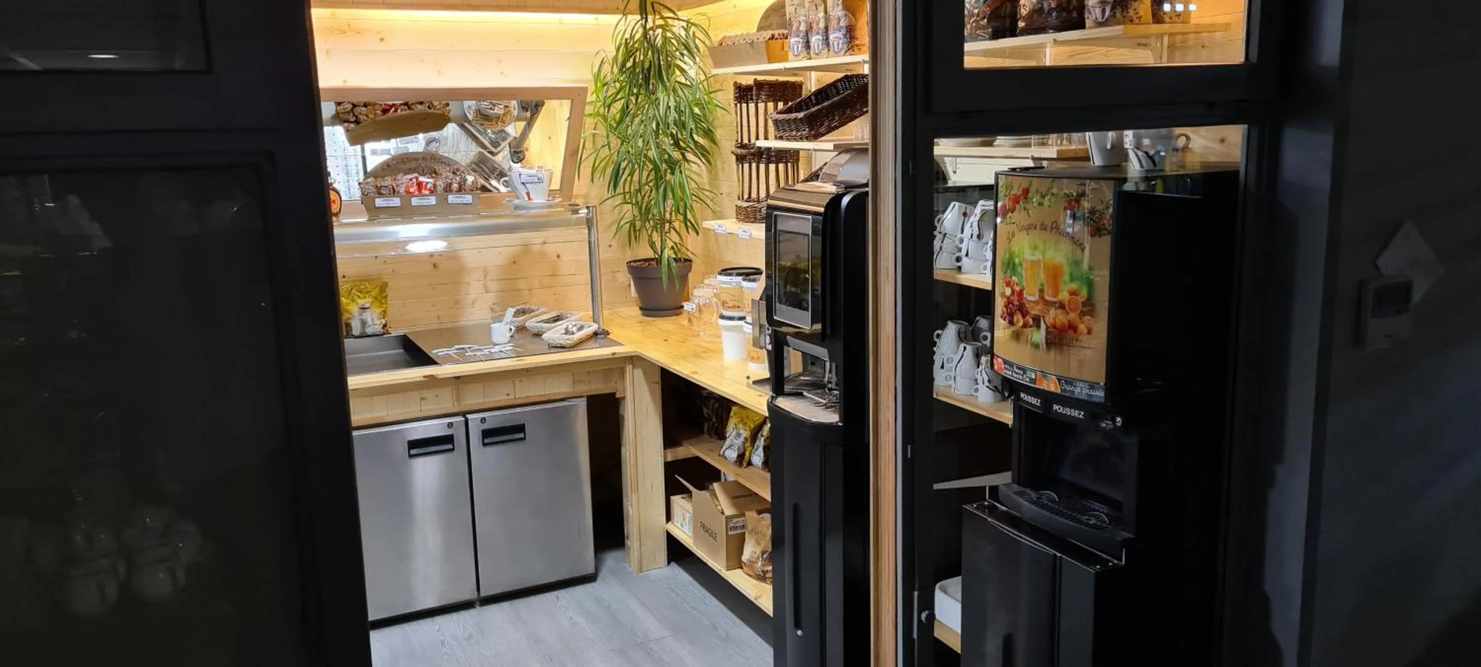 Breakfast in The Originals Access, Hôtel Foix