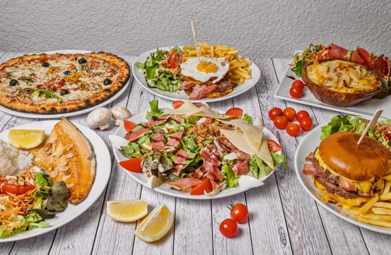 Restaurant/places to eat in The Originals Access, Hôtel Foix