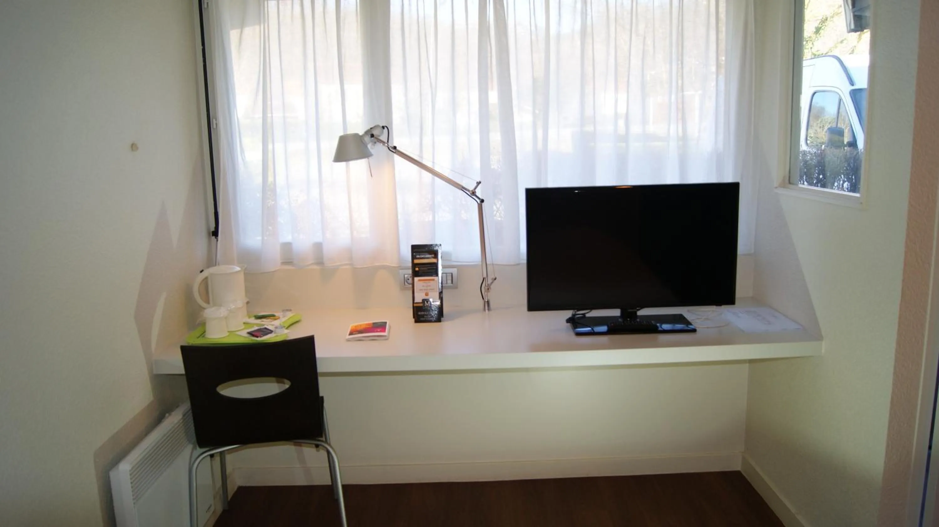 TV and multimedia in The Originals Access, Hôtel Foix