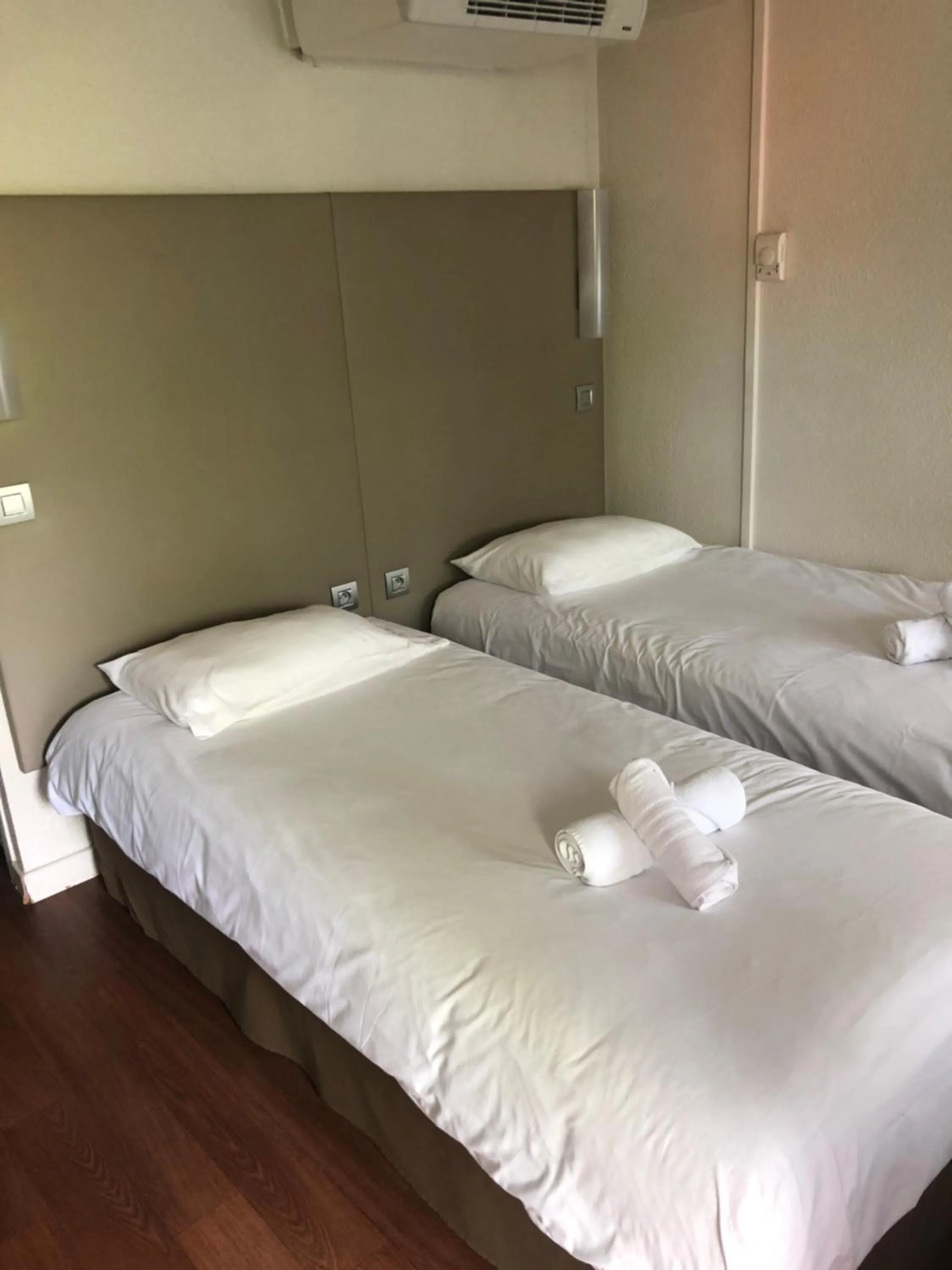 Bed in The Originals Access, Hôtel Foix