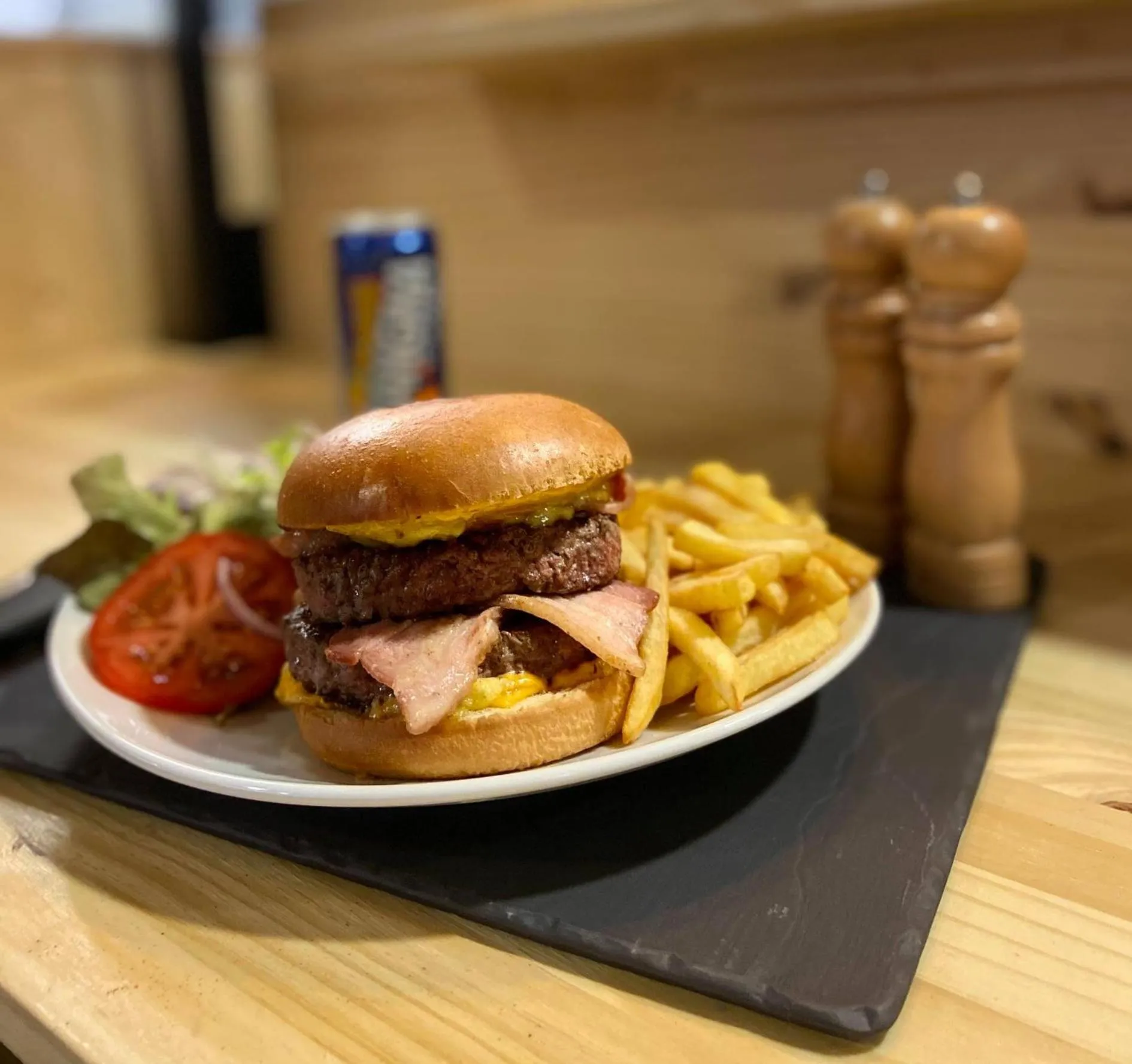 Restaurant/places to eat in The Originals Access, Hôtel Foix