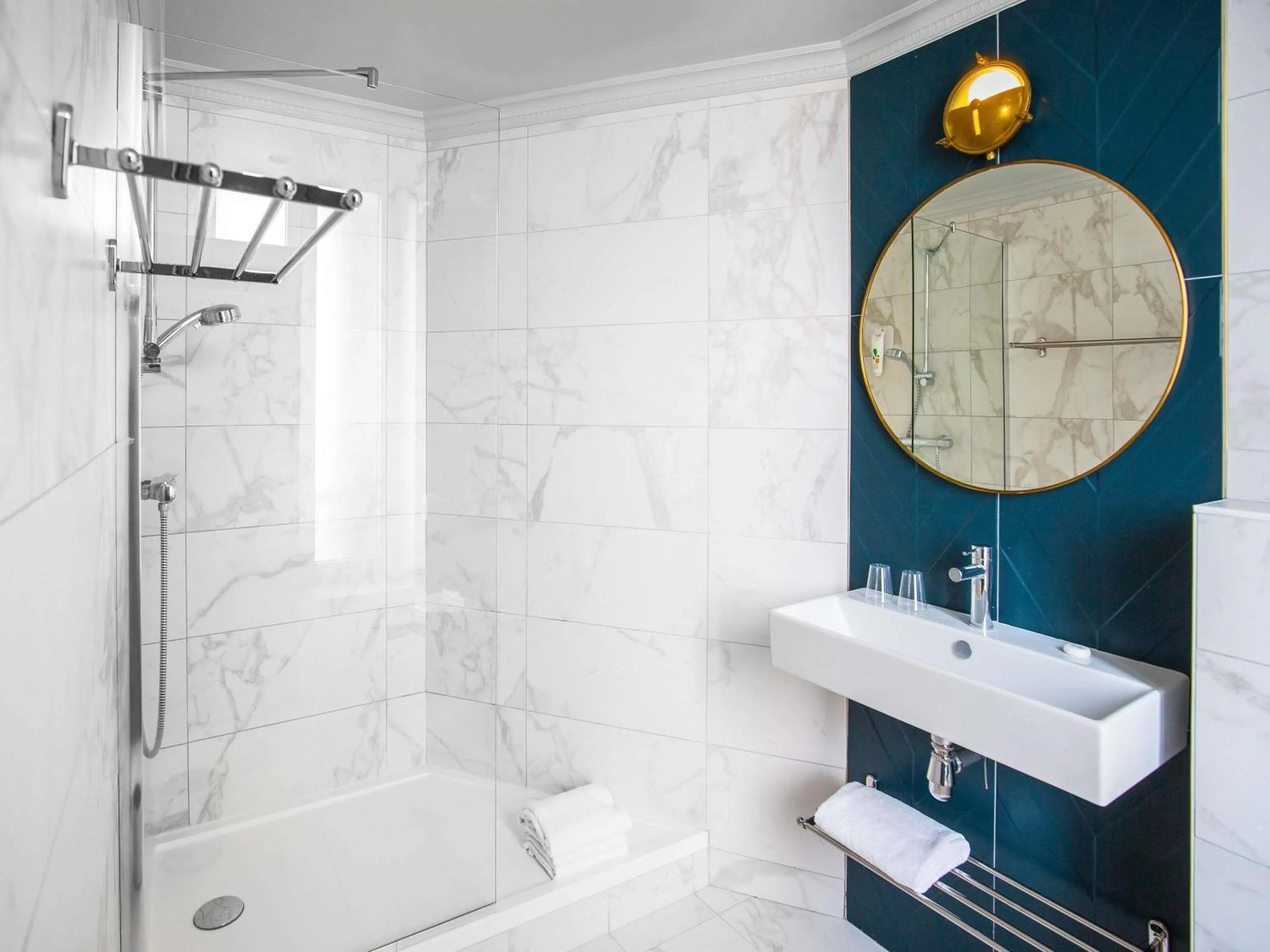 Property building in ibis Styles Paris Nation Cours de Vincennes