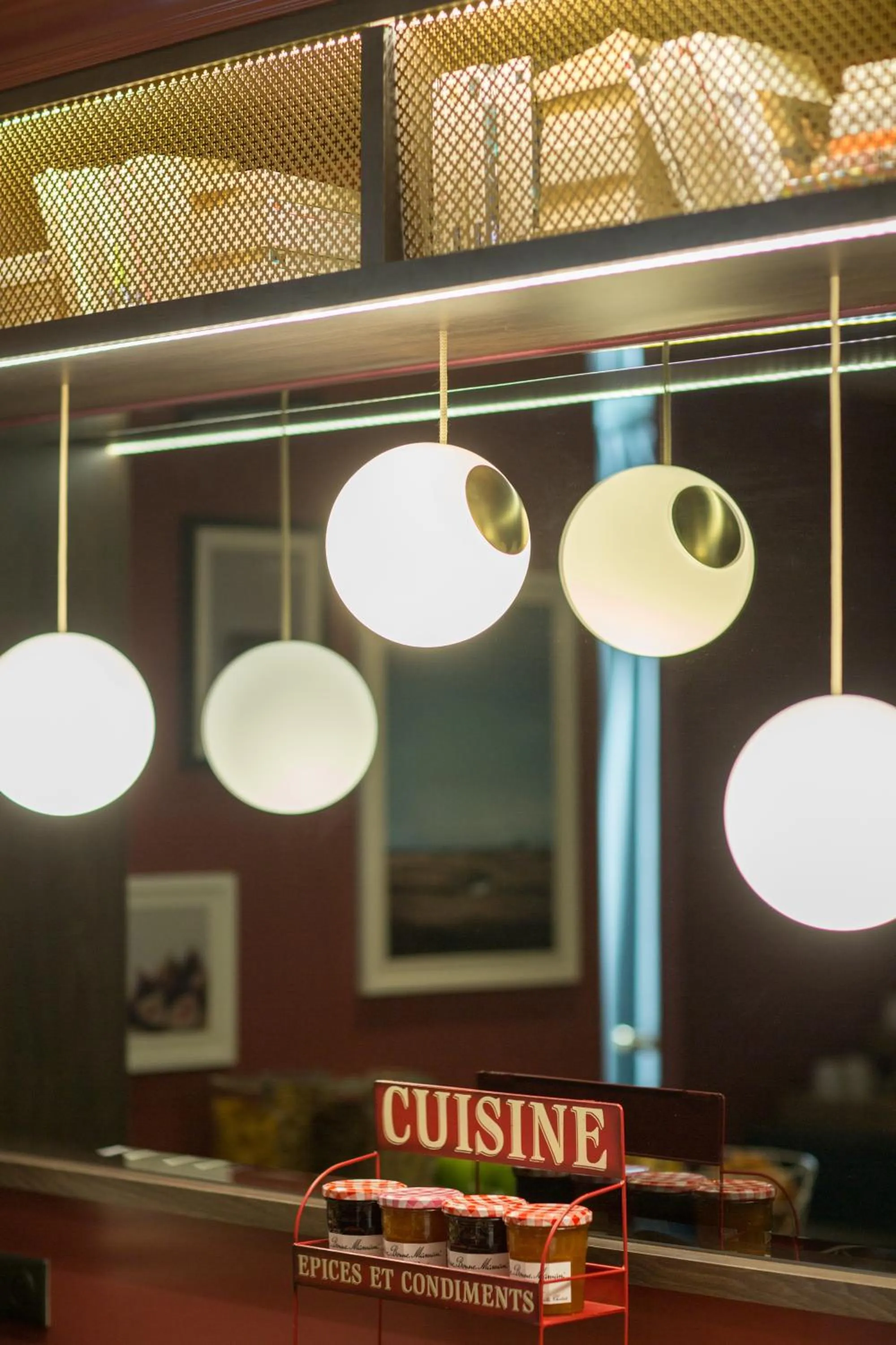 Decorative detail in ibis Styles Paris Nation Cours de Vincennes