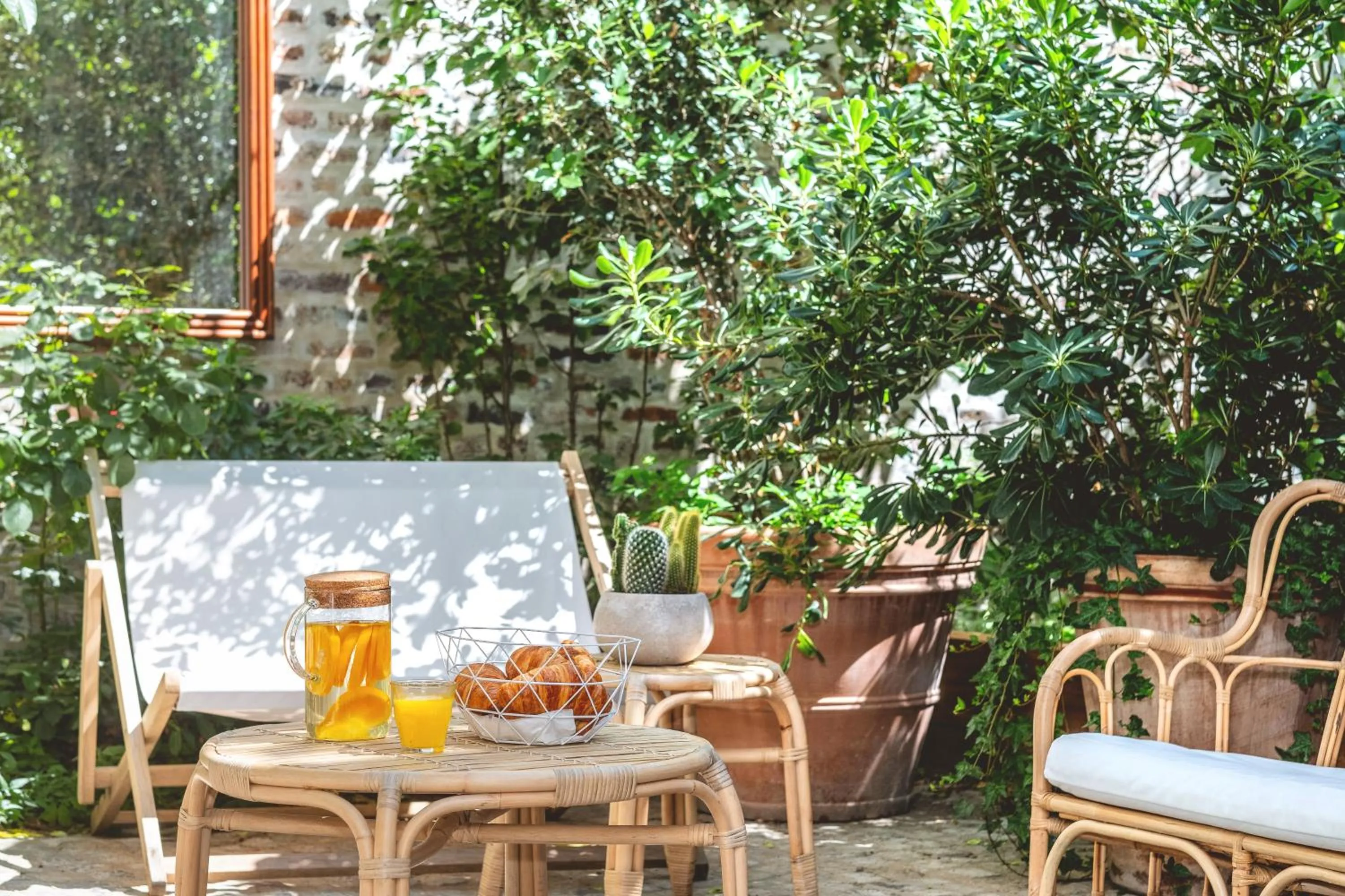 Patio in ibis Styles Paris Nation Cours de Vincennes