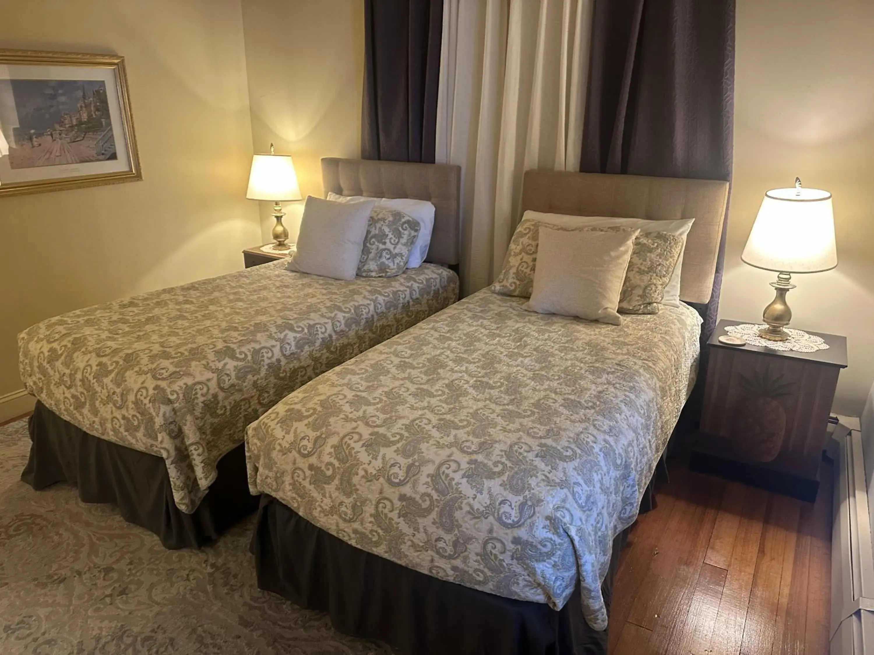 Twin Room with Two Twin Beds in Haven By The Sea B&B Twin Room with Two Twin Beds in Haven By The Sea B&B