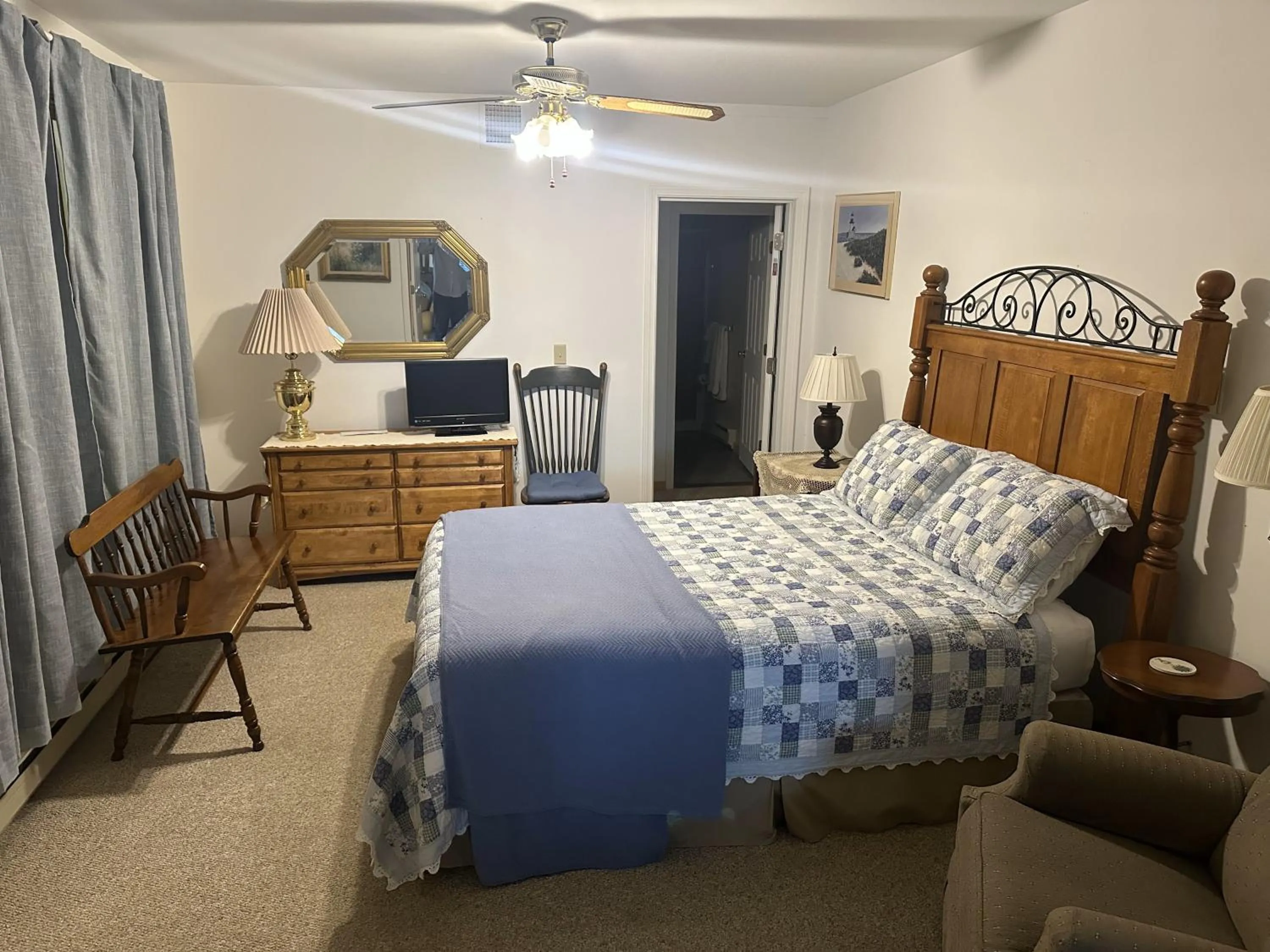 Bed in Haven By The Sea B&B