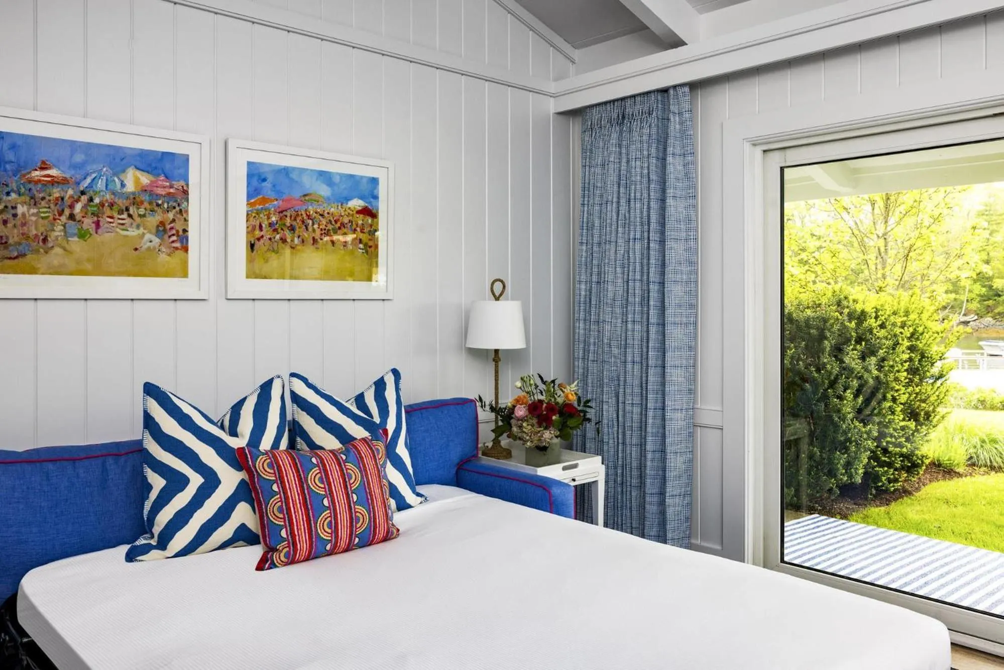 Bedroom, Bed in Yachtsman Lodge & Marina