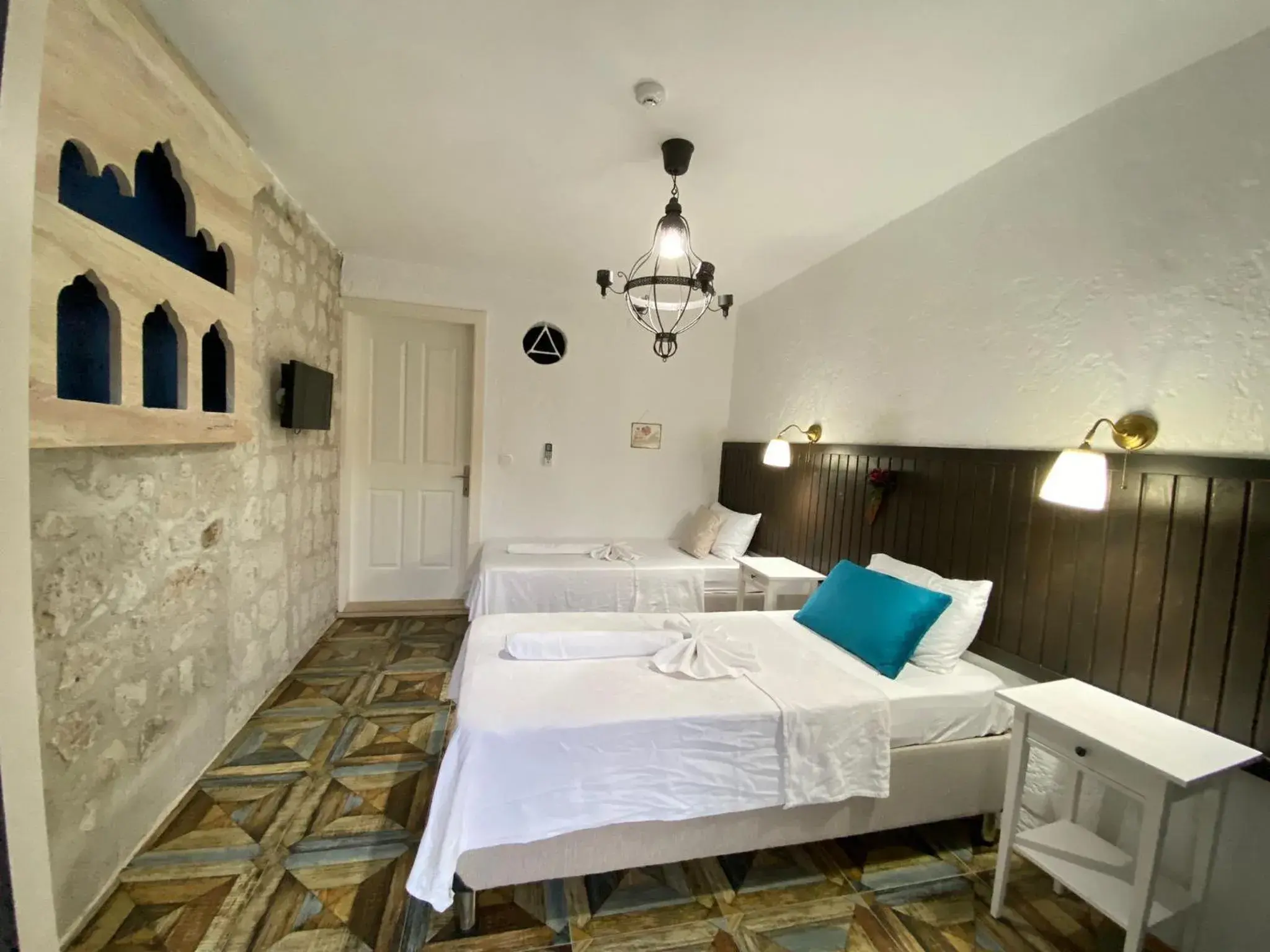 Twin Room with Pool View in Alaçatı Albatross Hotel Twin Room with Pool View in Alaçatı Albatross Hotel