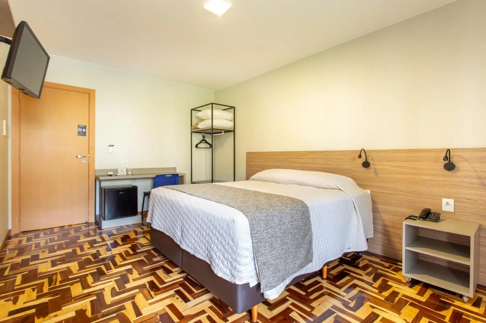 Bed in Hotel Dom Rafael Business