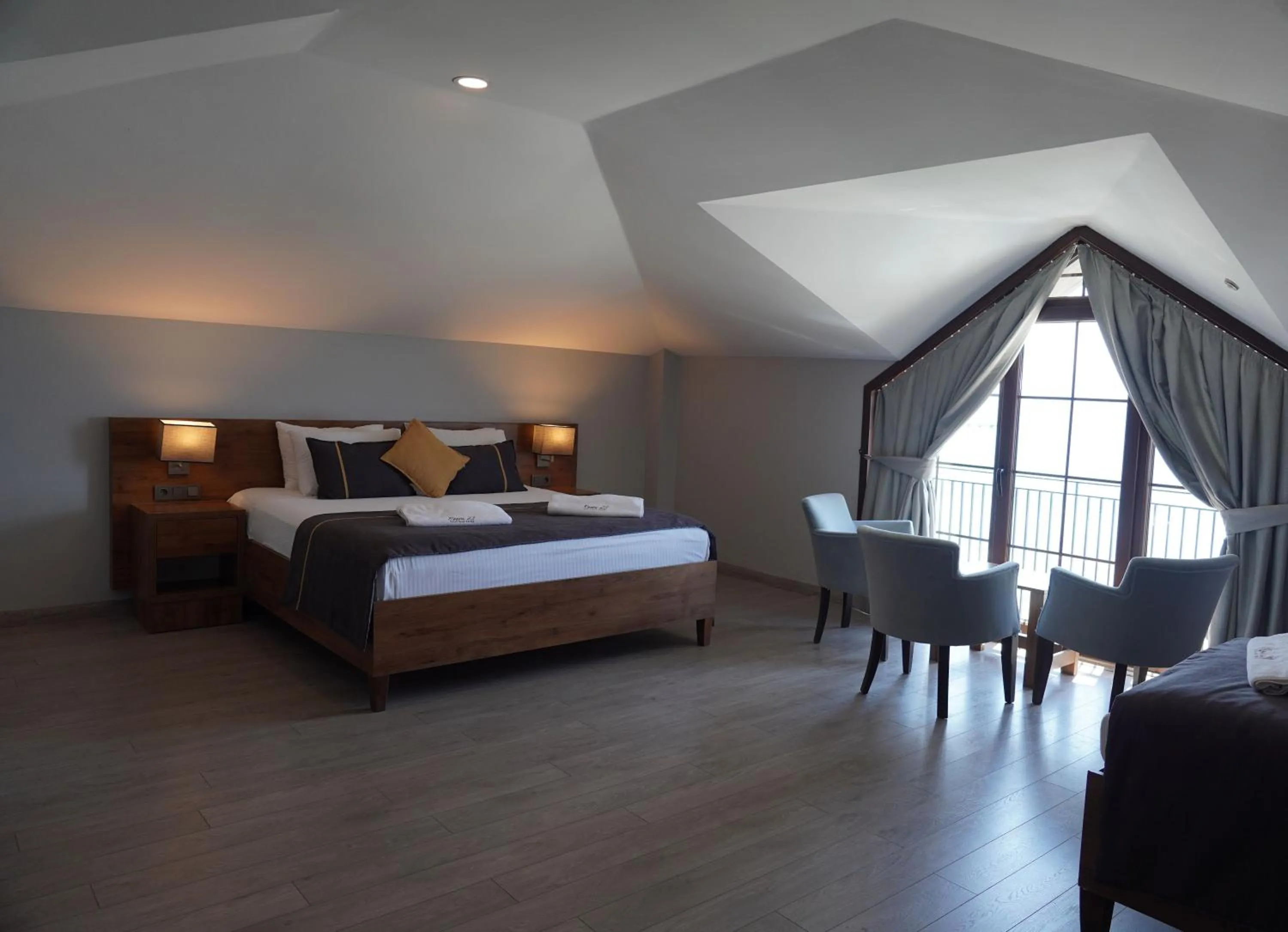 Bed in Room 23 Hotel