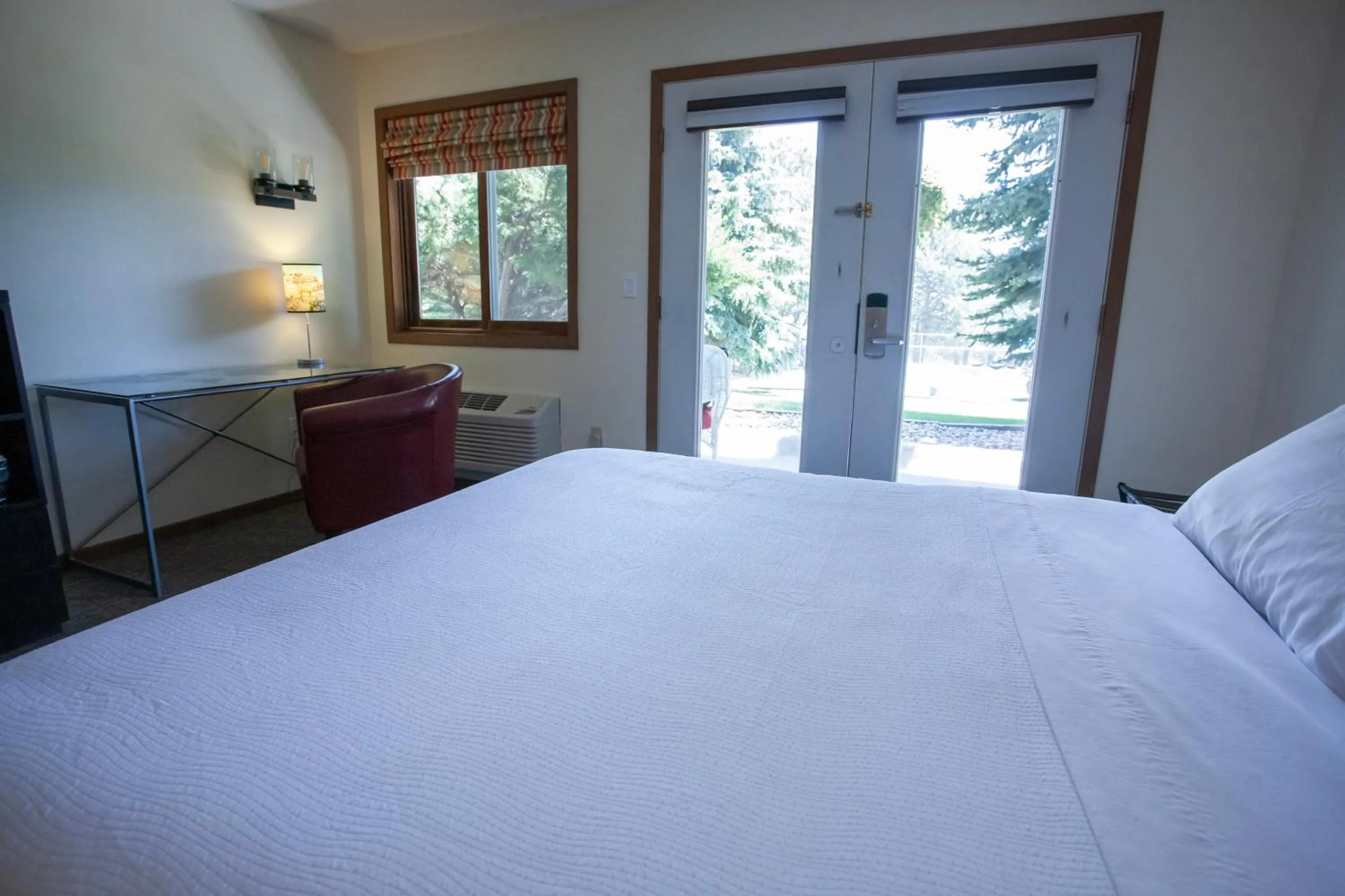 Bed in Bavarian Inn, Black Hills