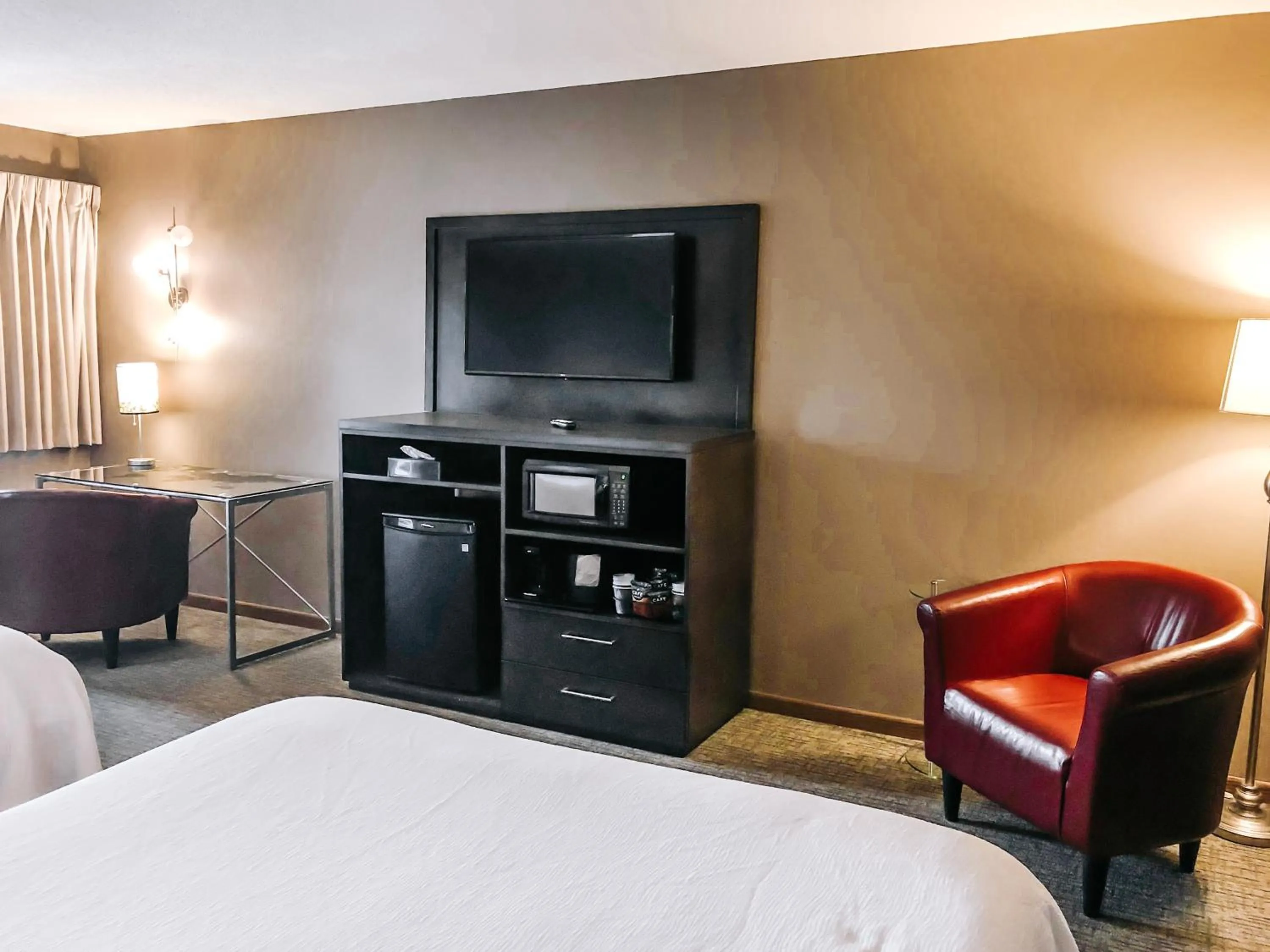 Bed in Bavarian Inn, Black Hills