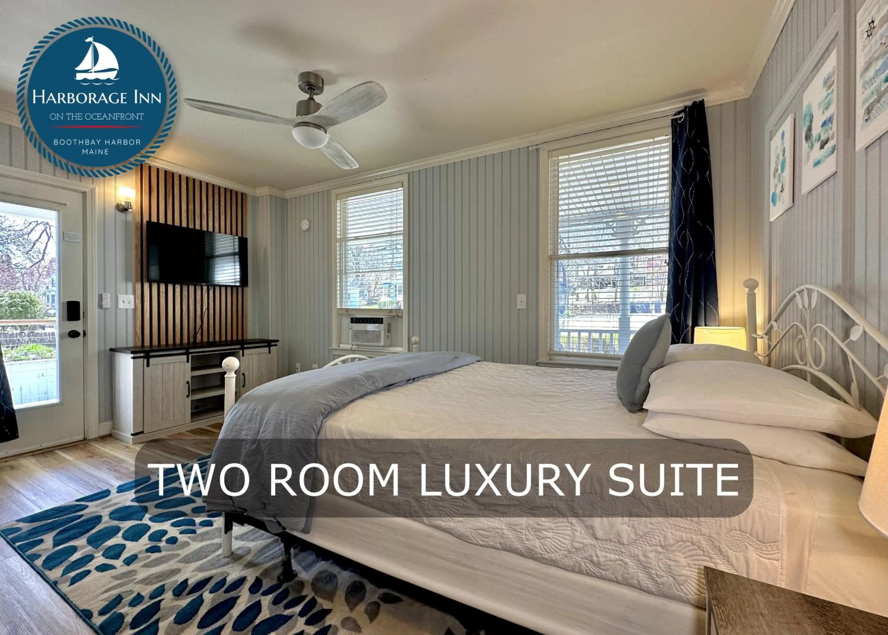 Bed in Harborage Inn on the Oceanfront